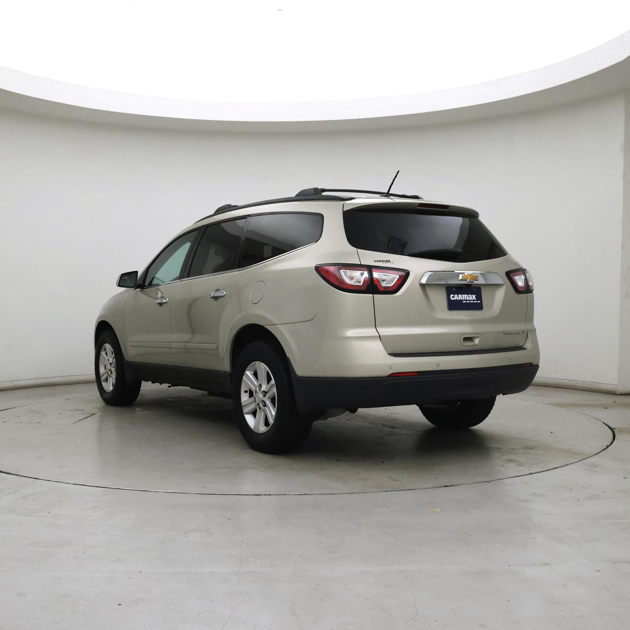 Thumbnail: 2014 Chevrolet Traverse - 2