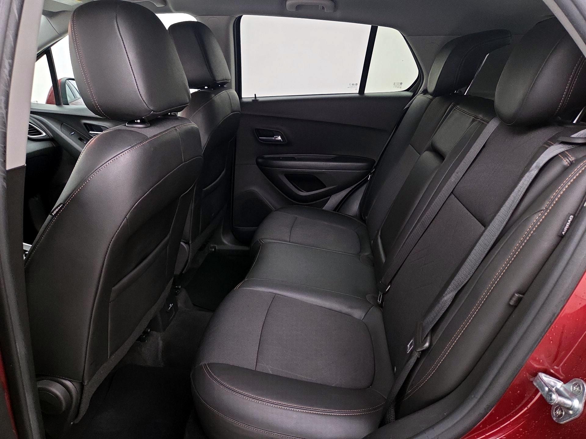 Thumbnail: 2022 Chevrolet Trax - 19