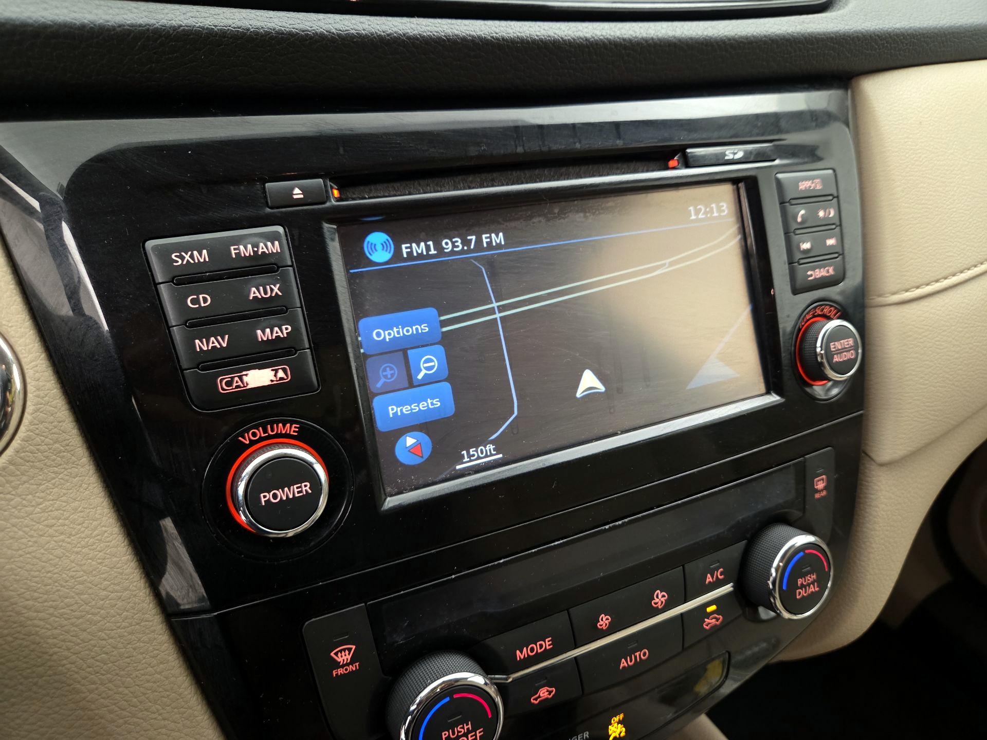 Thumbnail: 2017 Nissan Rogue - 14