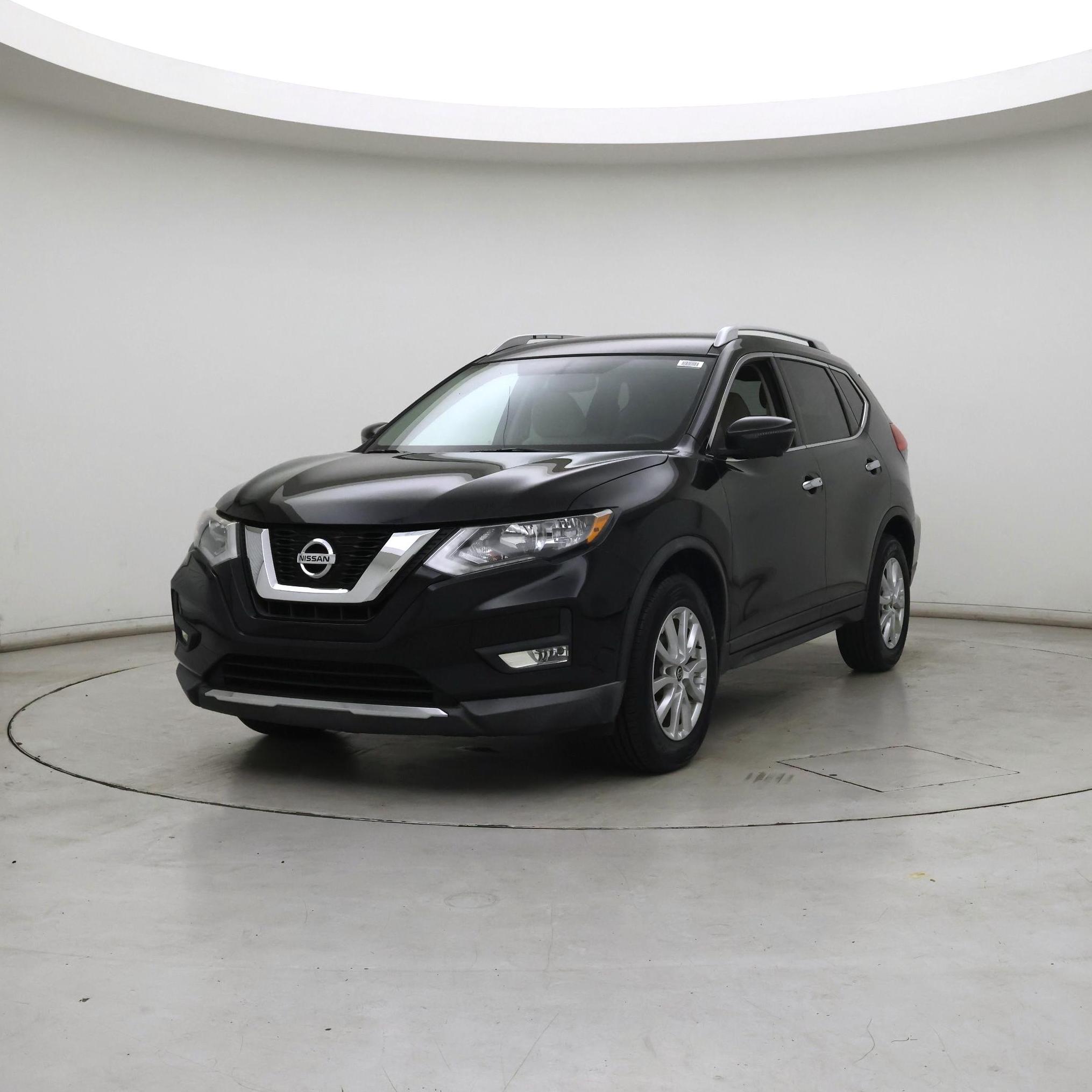 Thumbnail: 2017 Nissan Rogue - 4