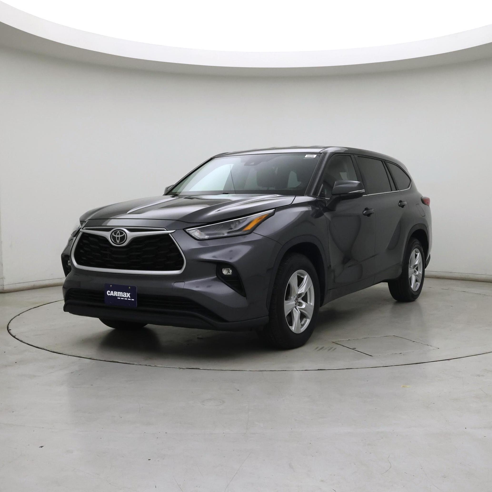 Thumbnail: 2023 Toyota Highlander - 4