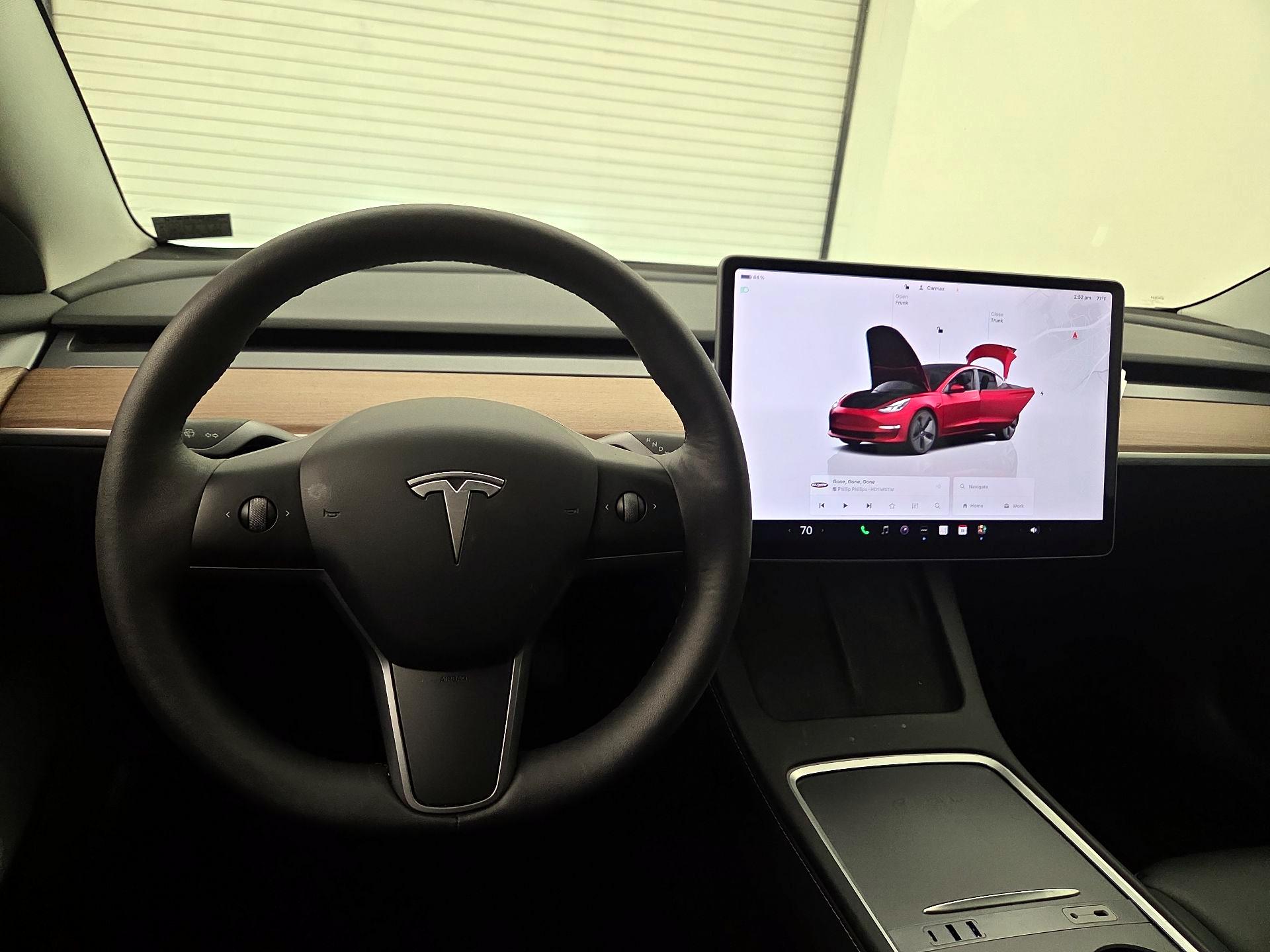 Thumbnail: 2023 Tesla Model 3 - 10