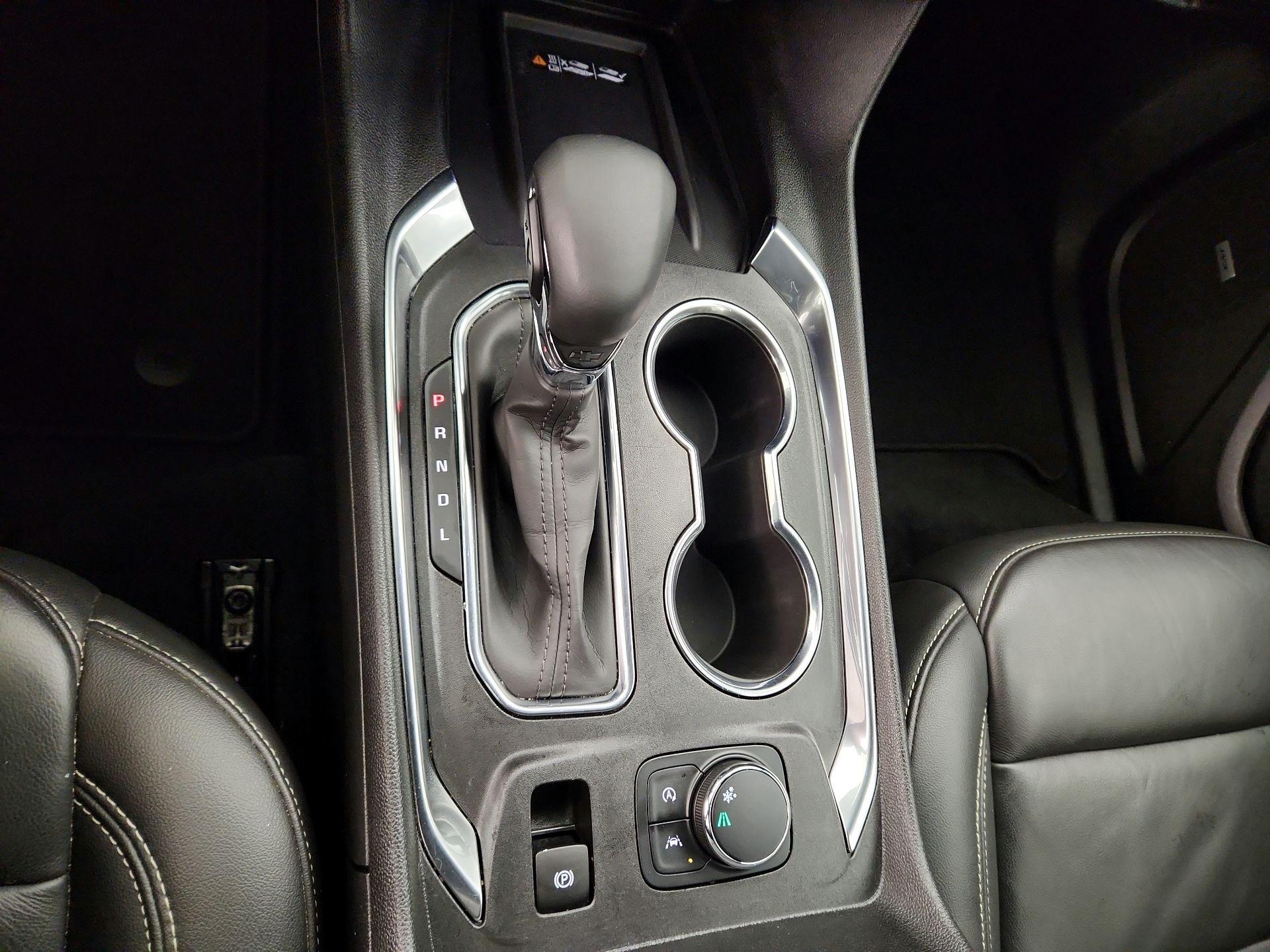 Thumbnail: 2023 Chevrolet Traverse - 17