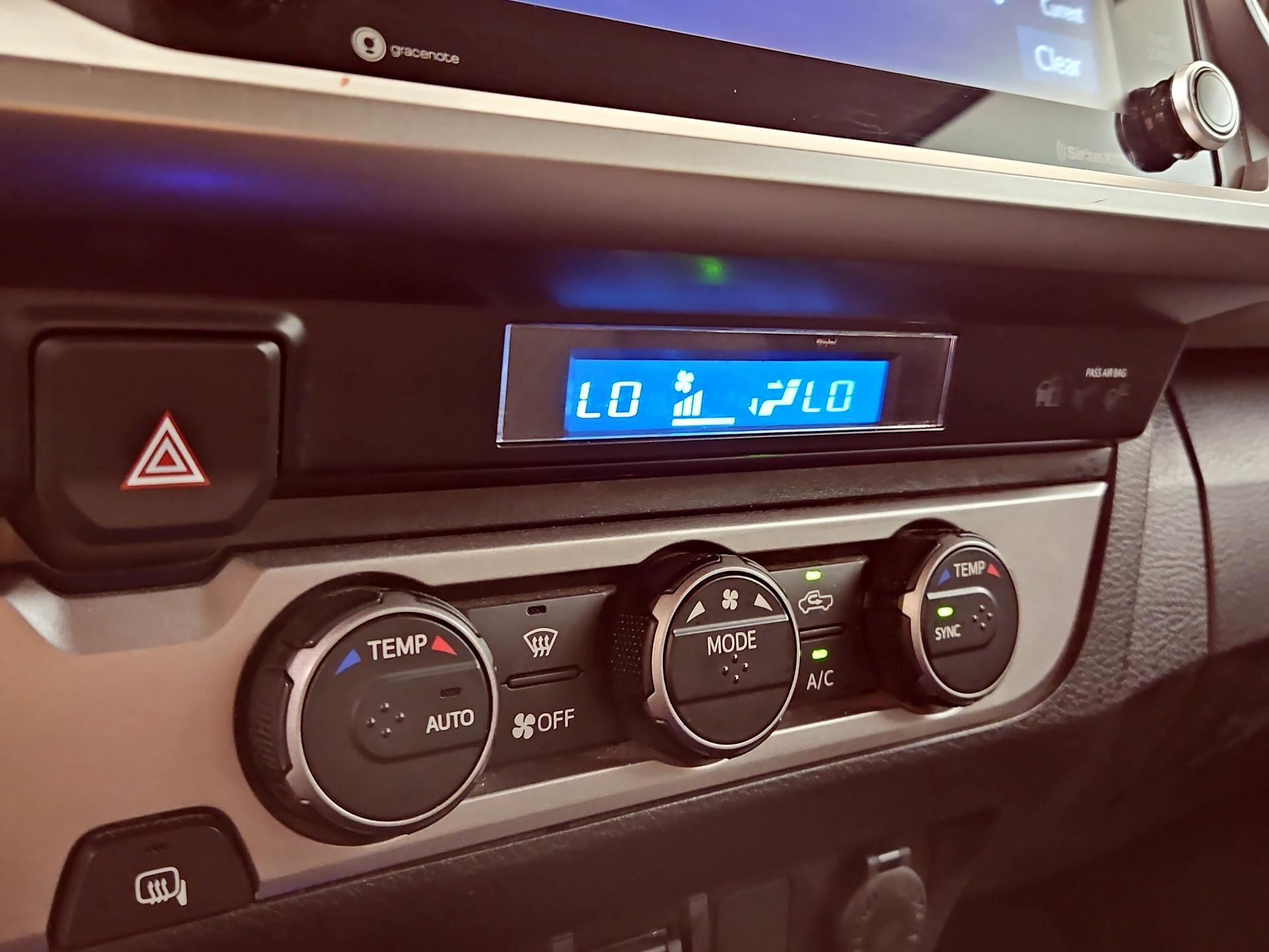 Thumbnail: 2023 Toyota Tacoma - 16