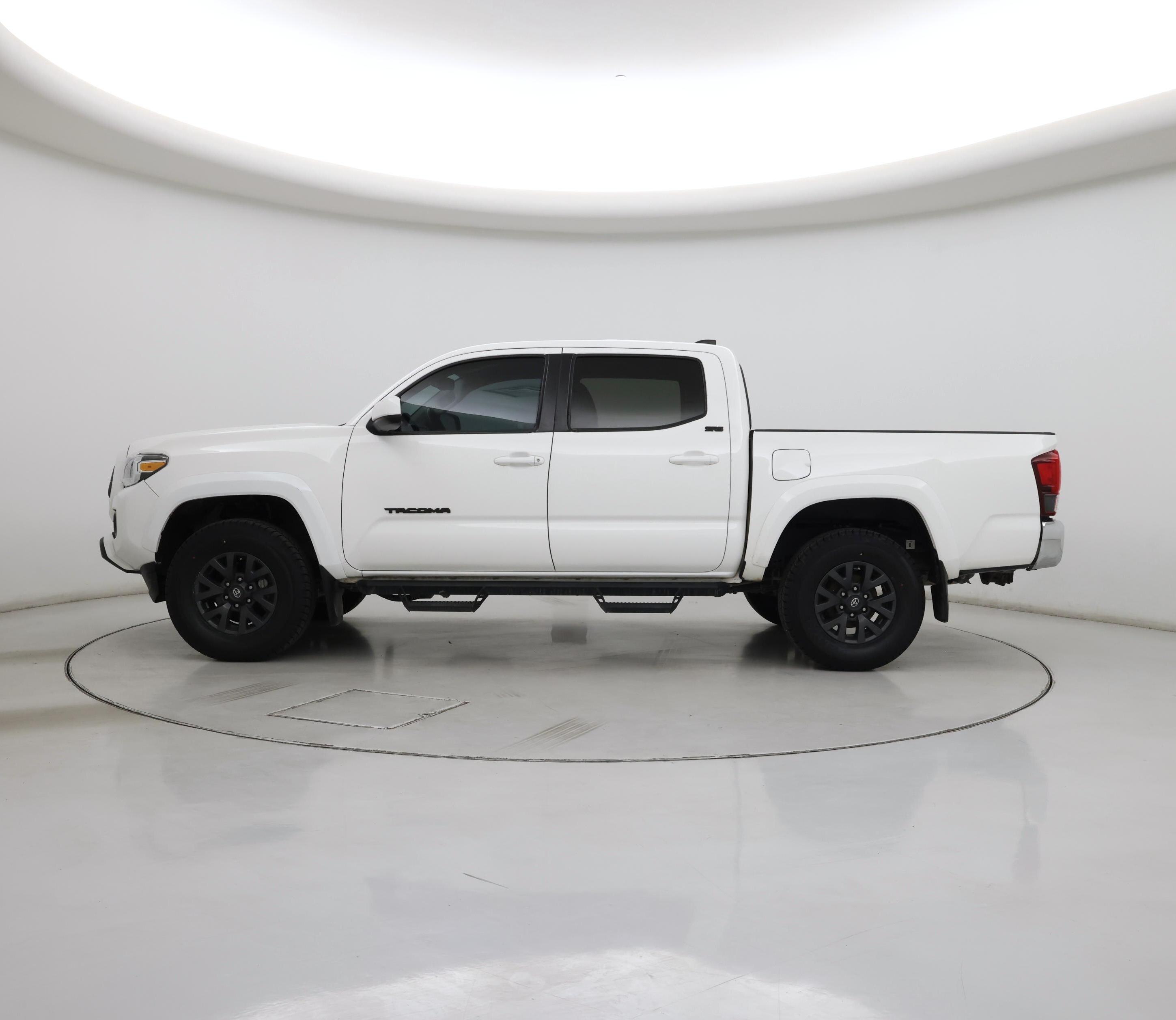 Thumbnail: 2023 Toyota Tacoma - 3