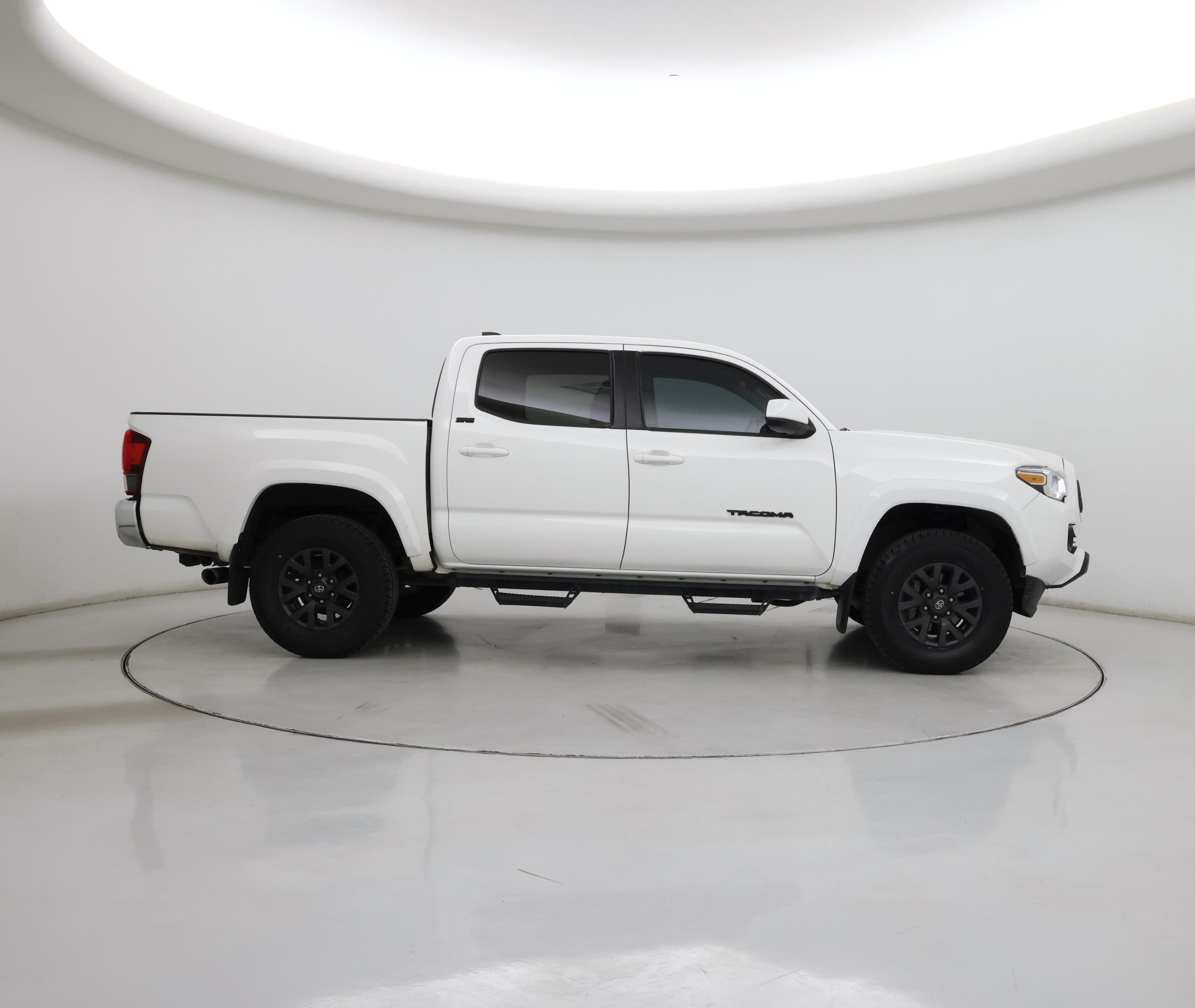 Thumbnail: 2023 Toyota Tacoma - 7