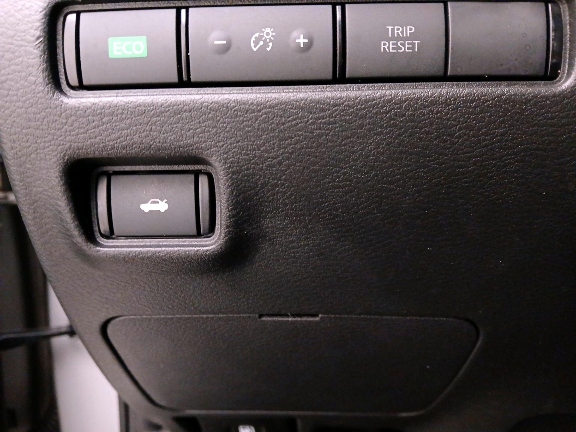 Thumbnail: 2021 Nissan Sentra - 13