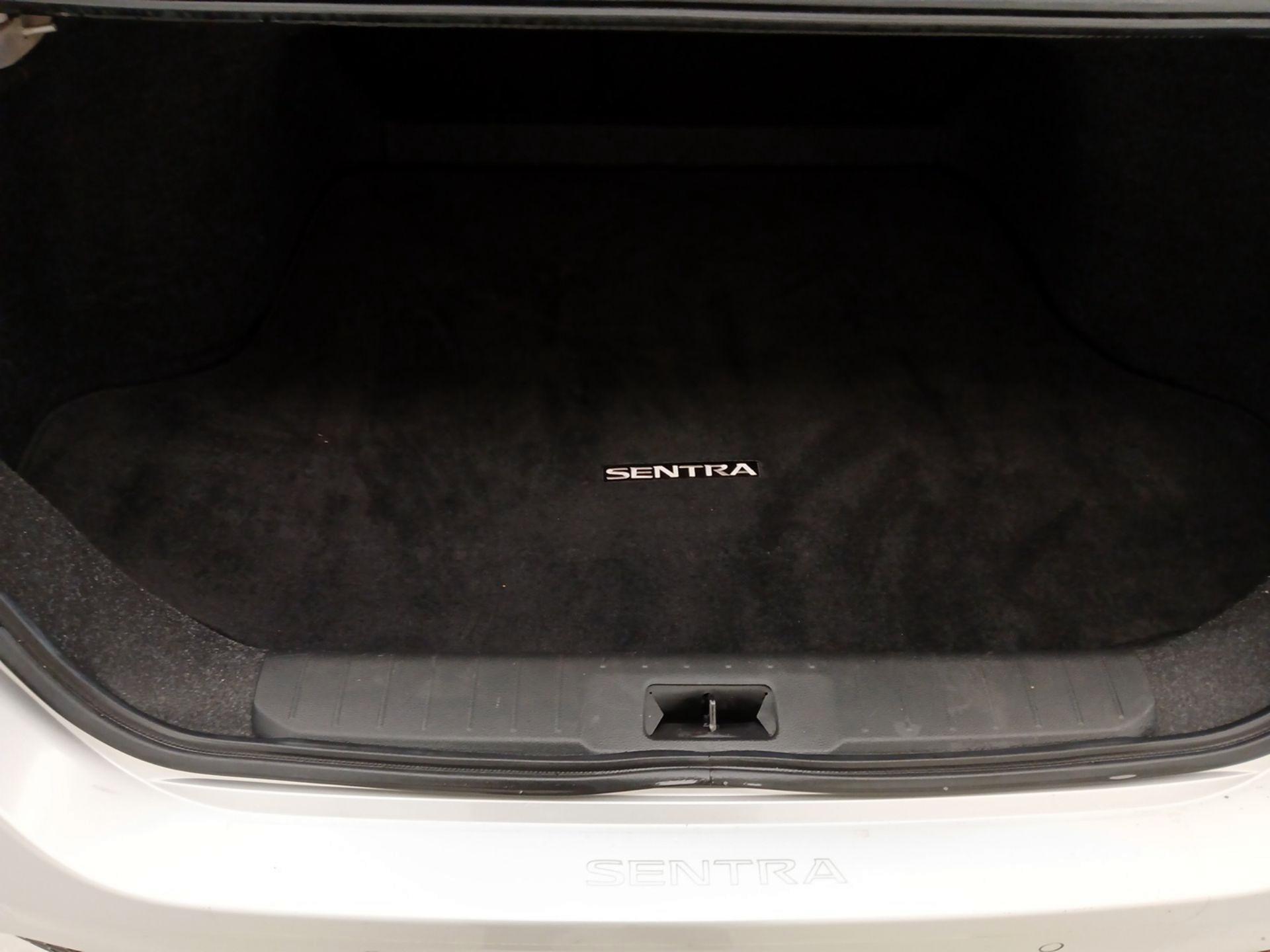 Thumbnail: 2021 Nissan Sentra - 20