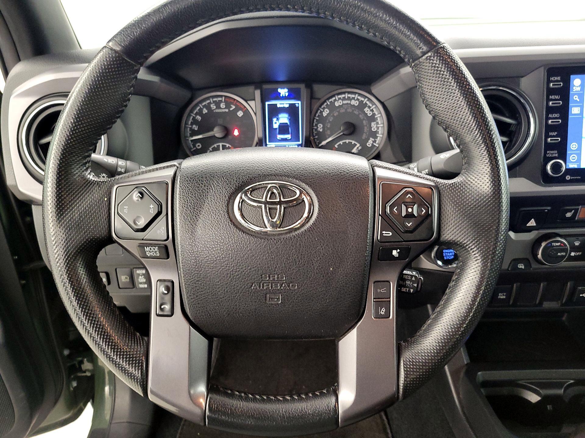 Thumbnail: 2022 Toyota Tacoma - 10