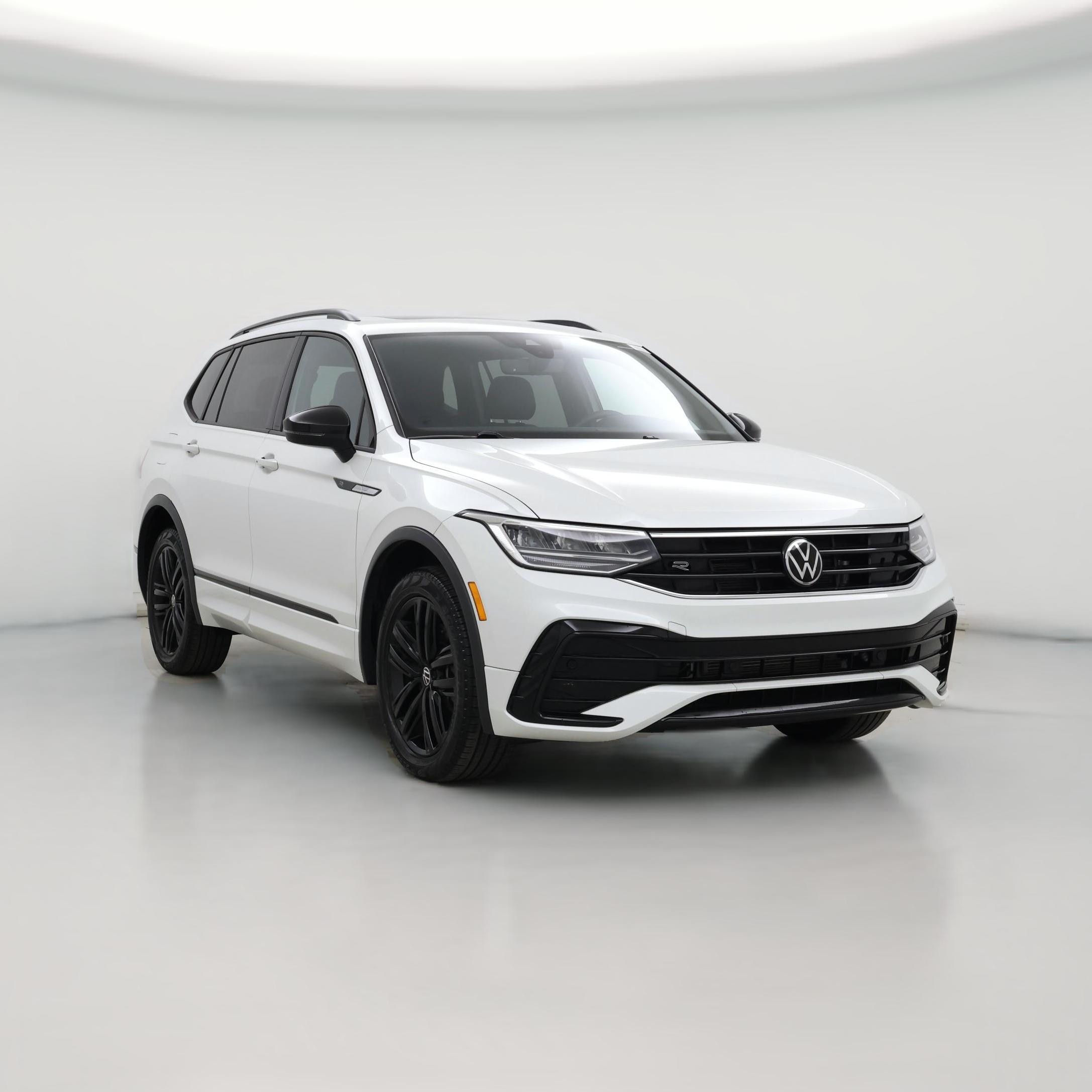 Thumbnail: 2022 Volkswagen Tiguan - 1