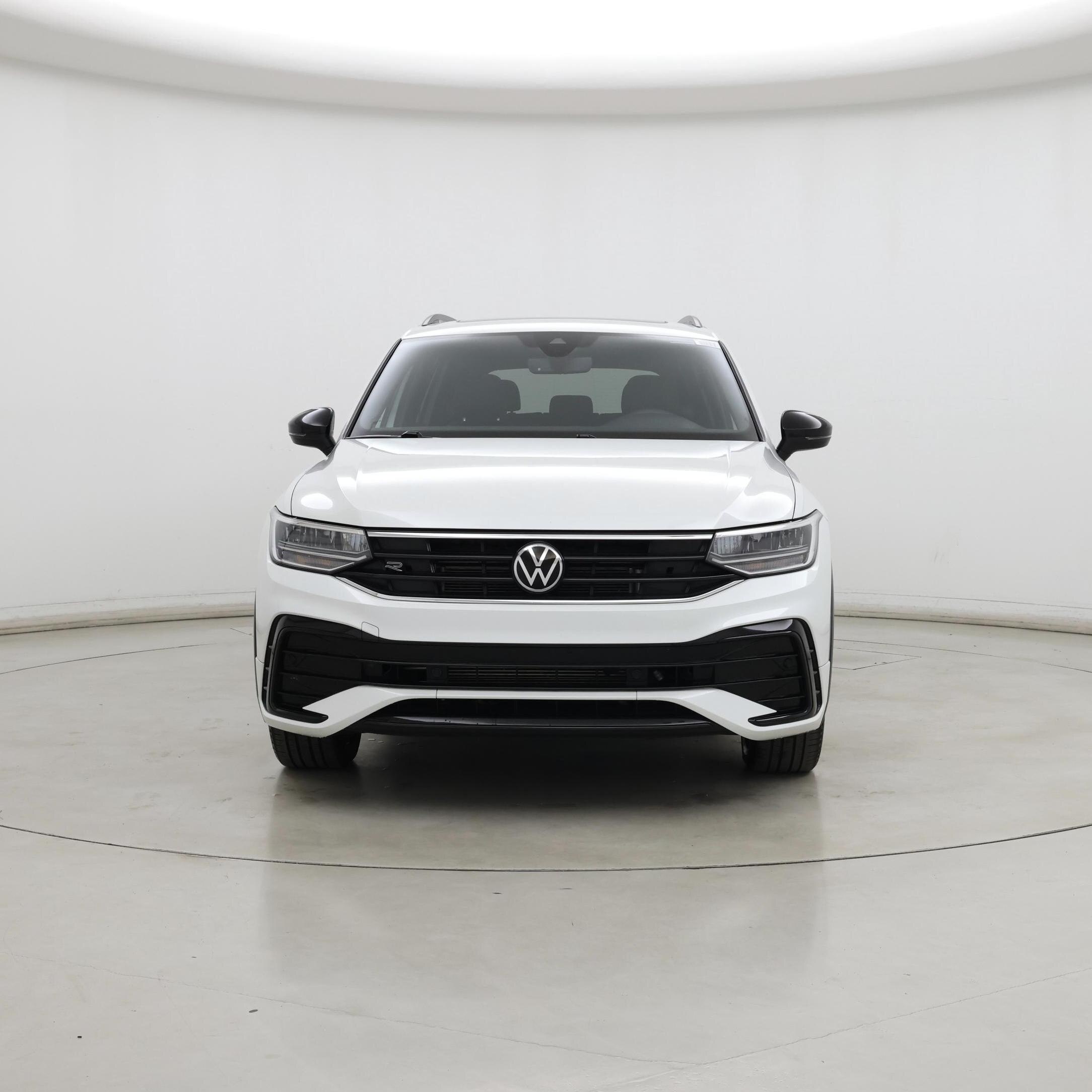 Thumbnail: 2022 Volkswagen Tiguan - 5