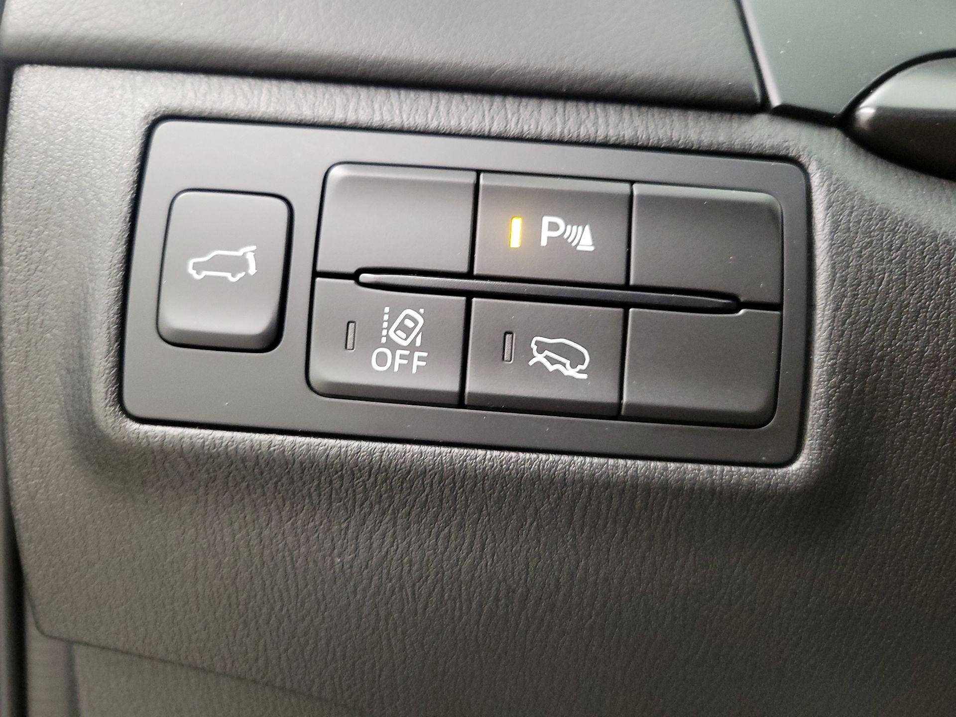 Thumbnail: 2023 Mazda CX-9 - 13