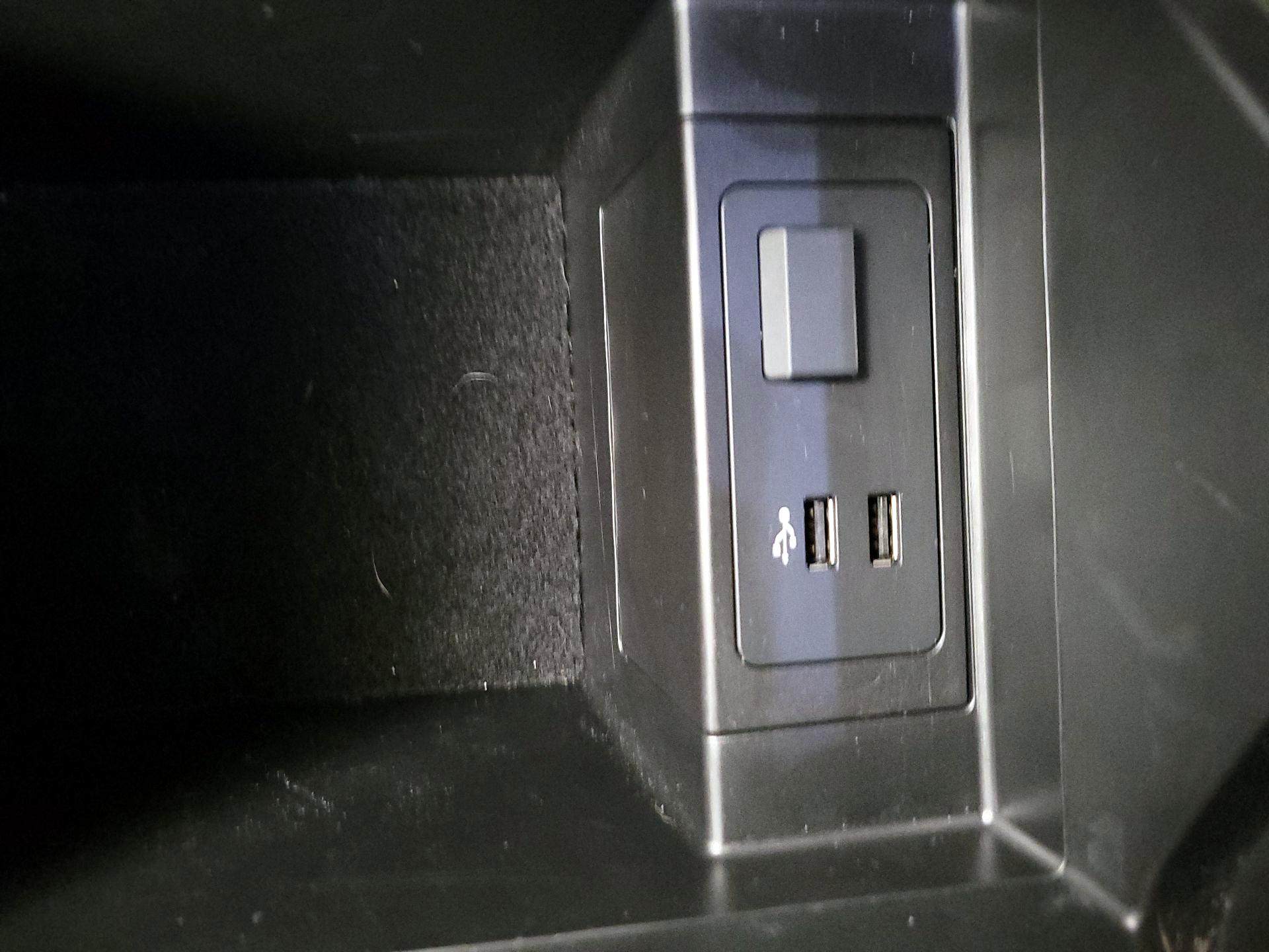 Thumbnail: 2023 Mazda CX-9 - 19