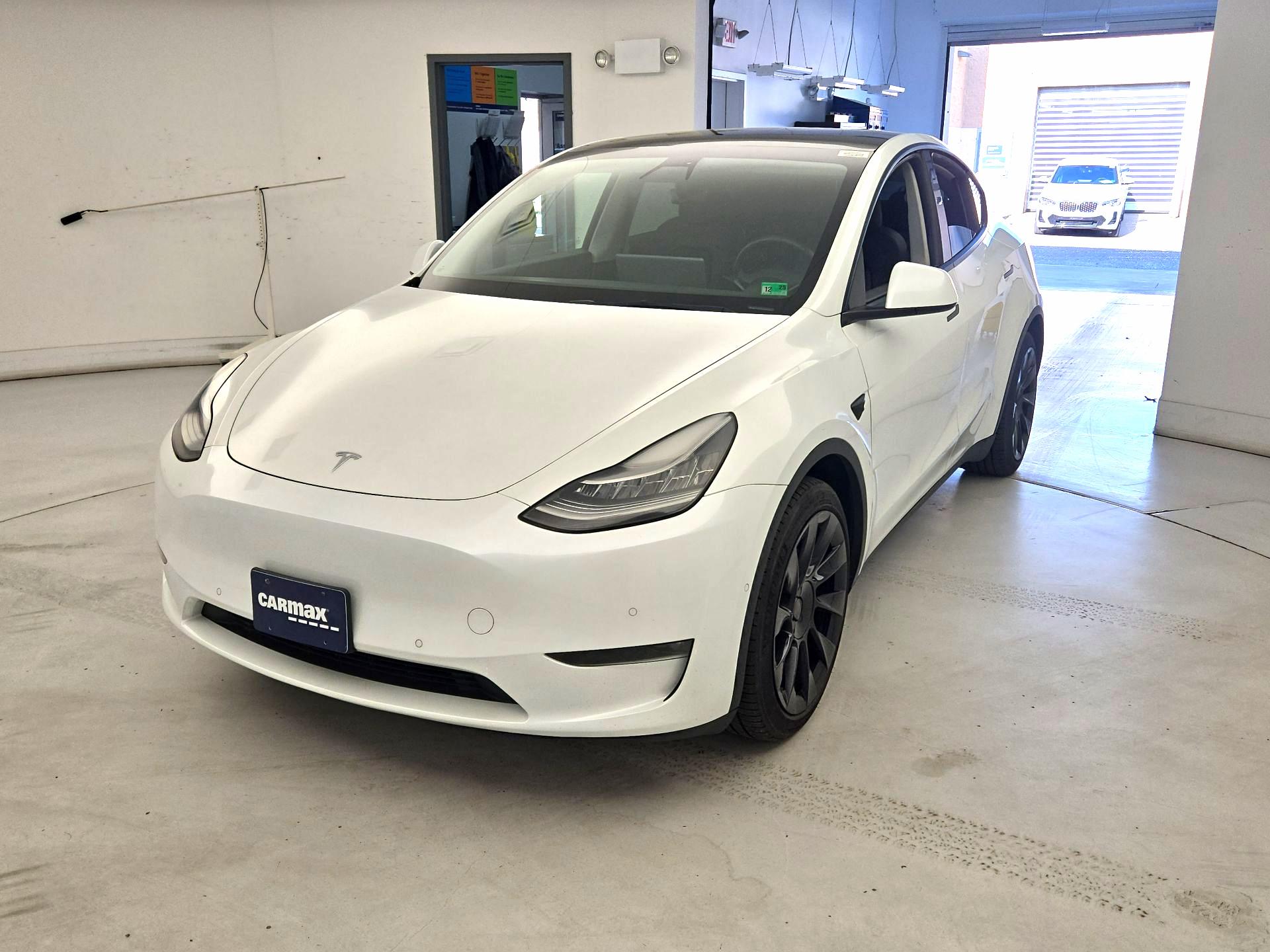 Thumbnail: 2021 Tesla Model Y - 3