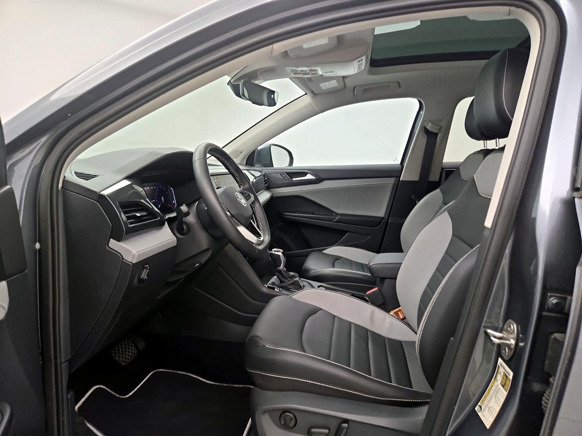 Thumbnail: 2023 Volkswagen Taos - 11