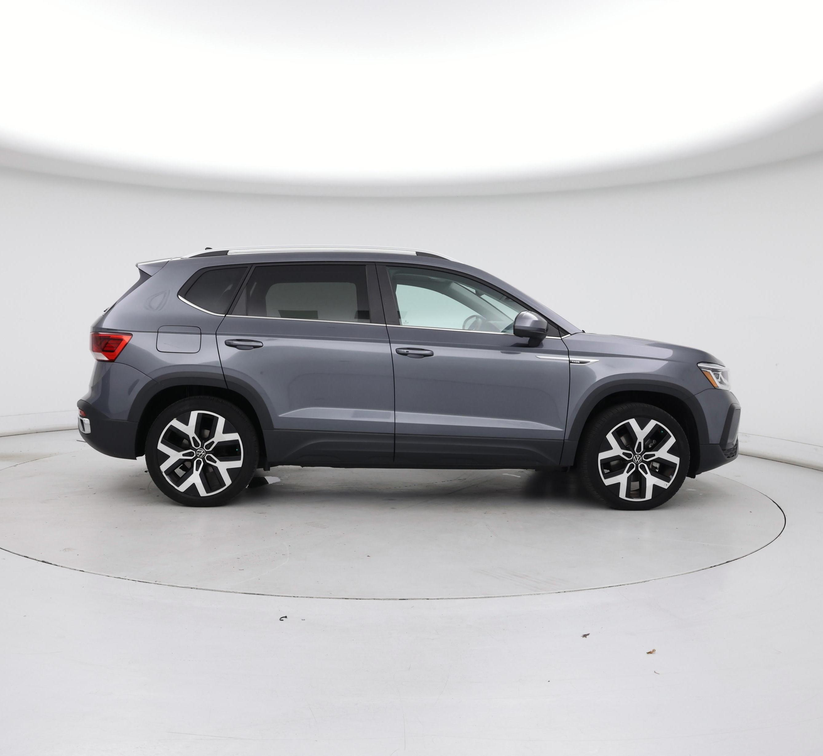 Thumbnail: 2023 Volkswagen Taos - 7