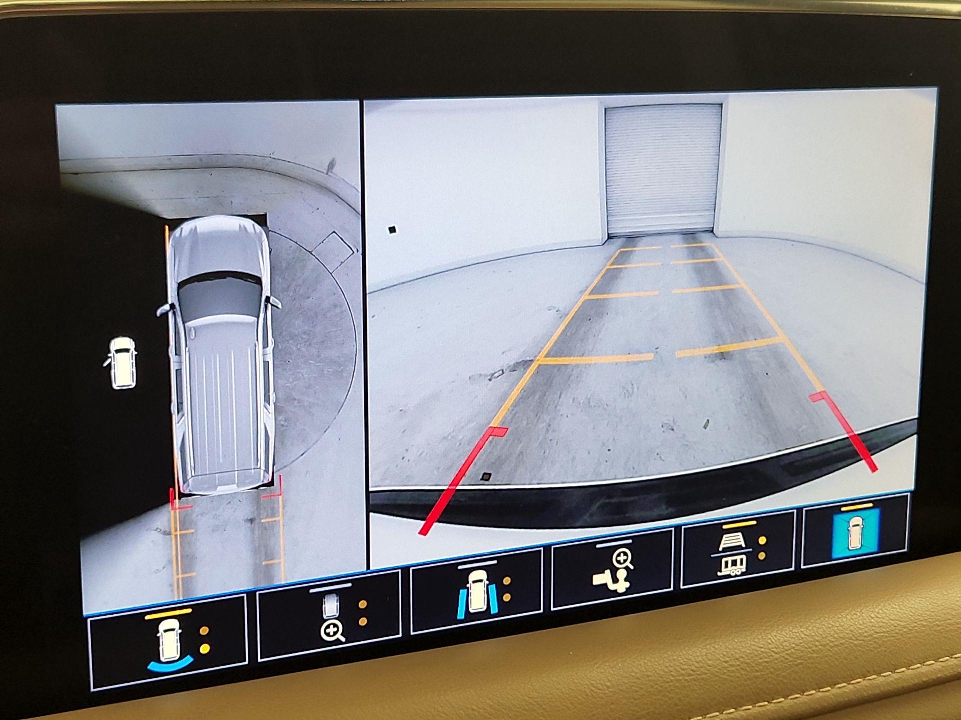 Thumbnail: 2021 Chevrolet Suburban - 15