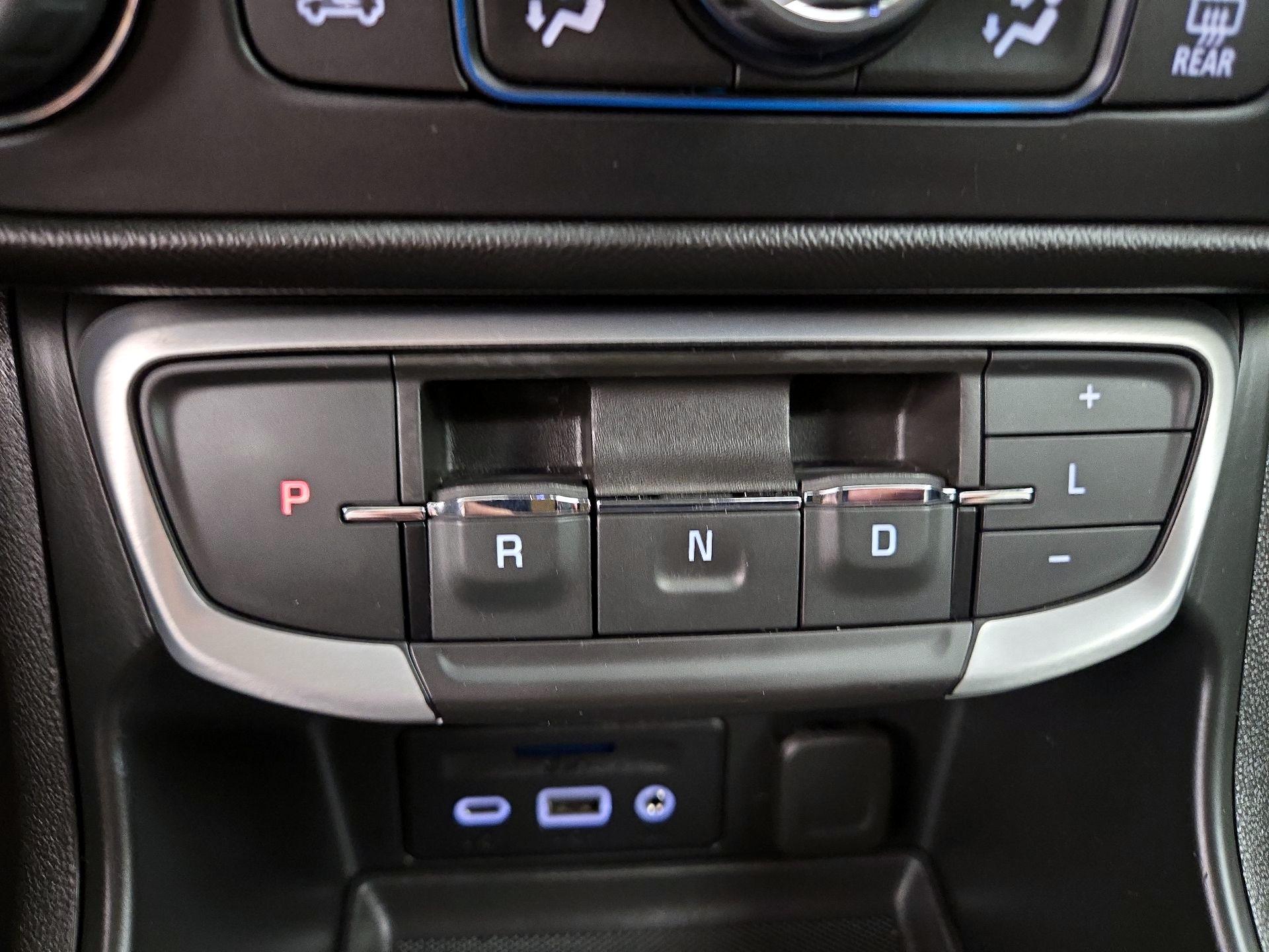 Thumbnail: 2023 GMC Terrain - 17