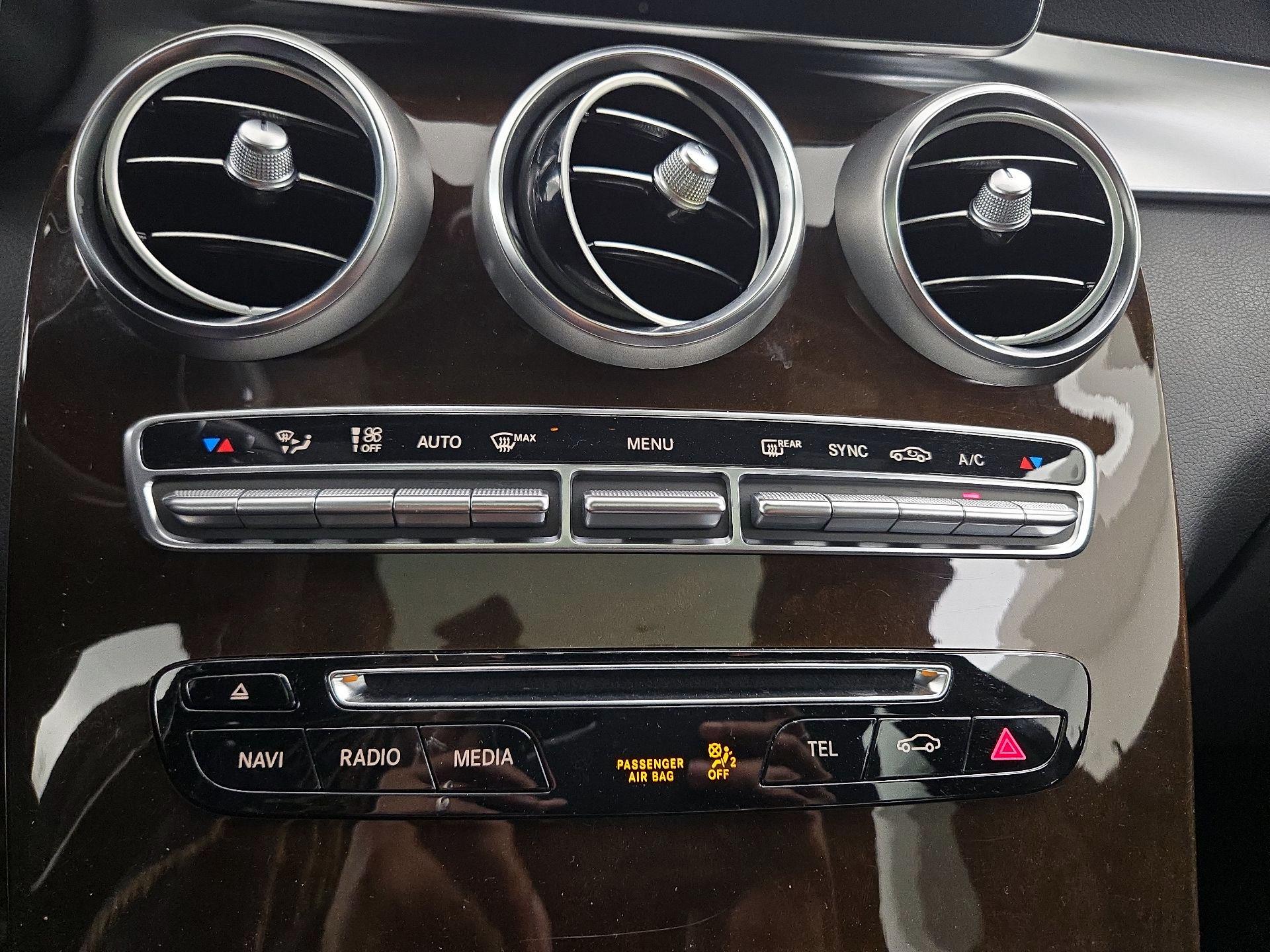 Thumbnail: 2018 Mercedes-Benz GLC - 17