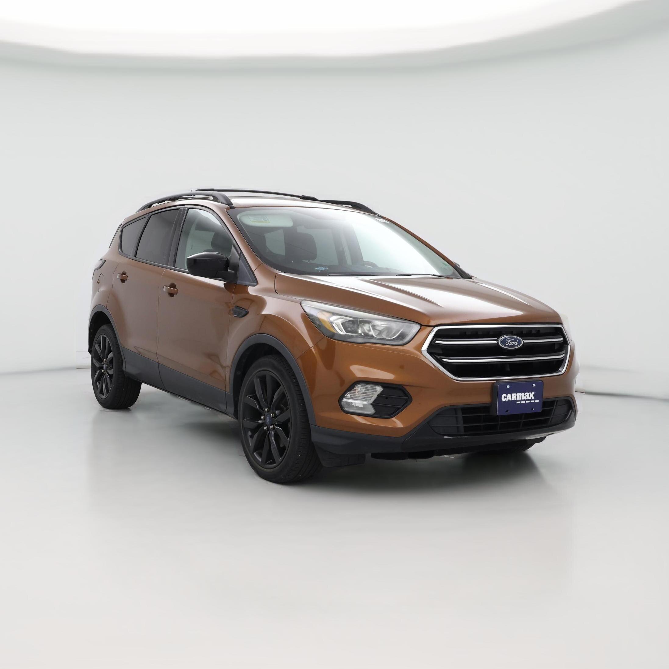 Thumbnail: 2017 Ford Escape - 1
