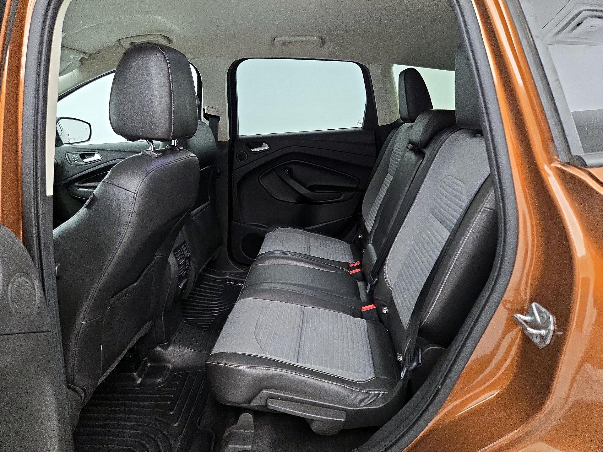 Thumbnail: 2017 Ford Escape - 19