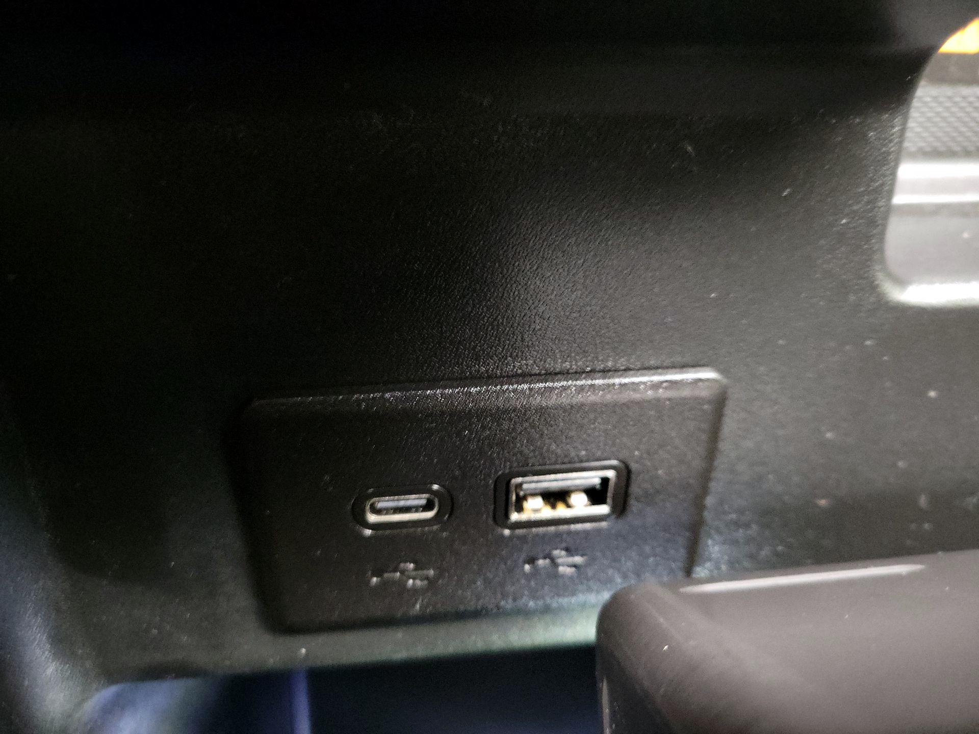 Thumbnail: 2025 GMC Sierra 1500 - 19