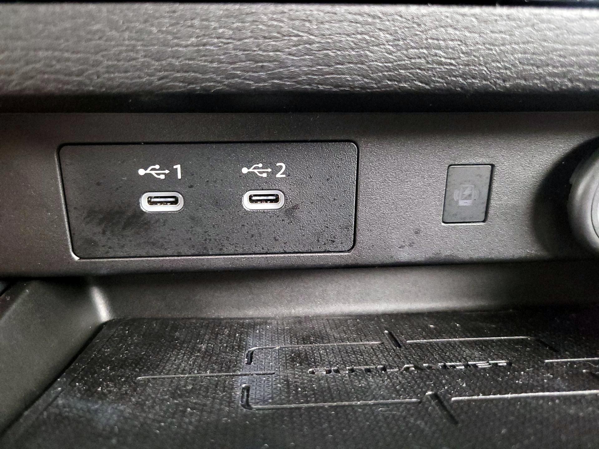 Thumbnail: 2025 Mitsubishi Outlander - 19