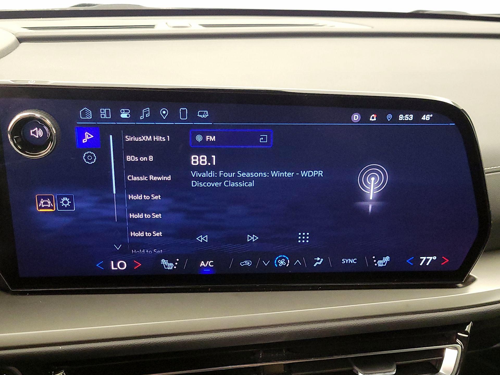 Thumbnail: 2025 Chevrolet Traverse - 15