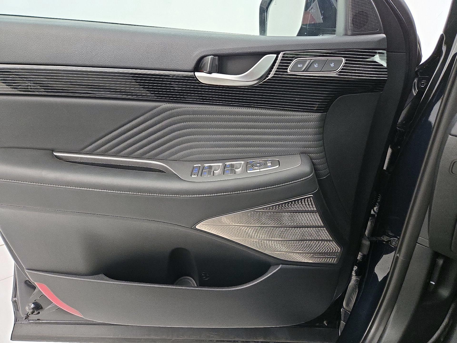 Thumbnail: 2023 Hyundai Palisade - 12