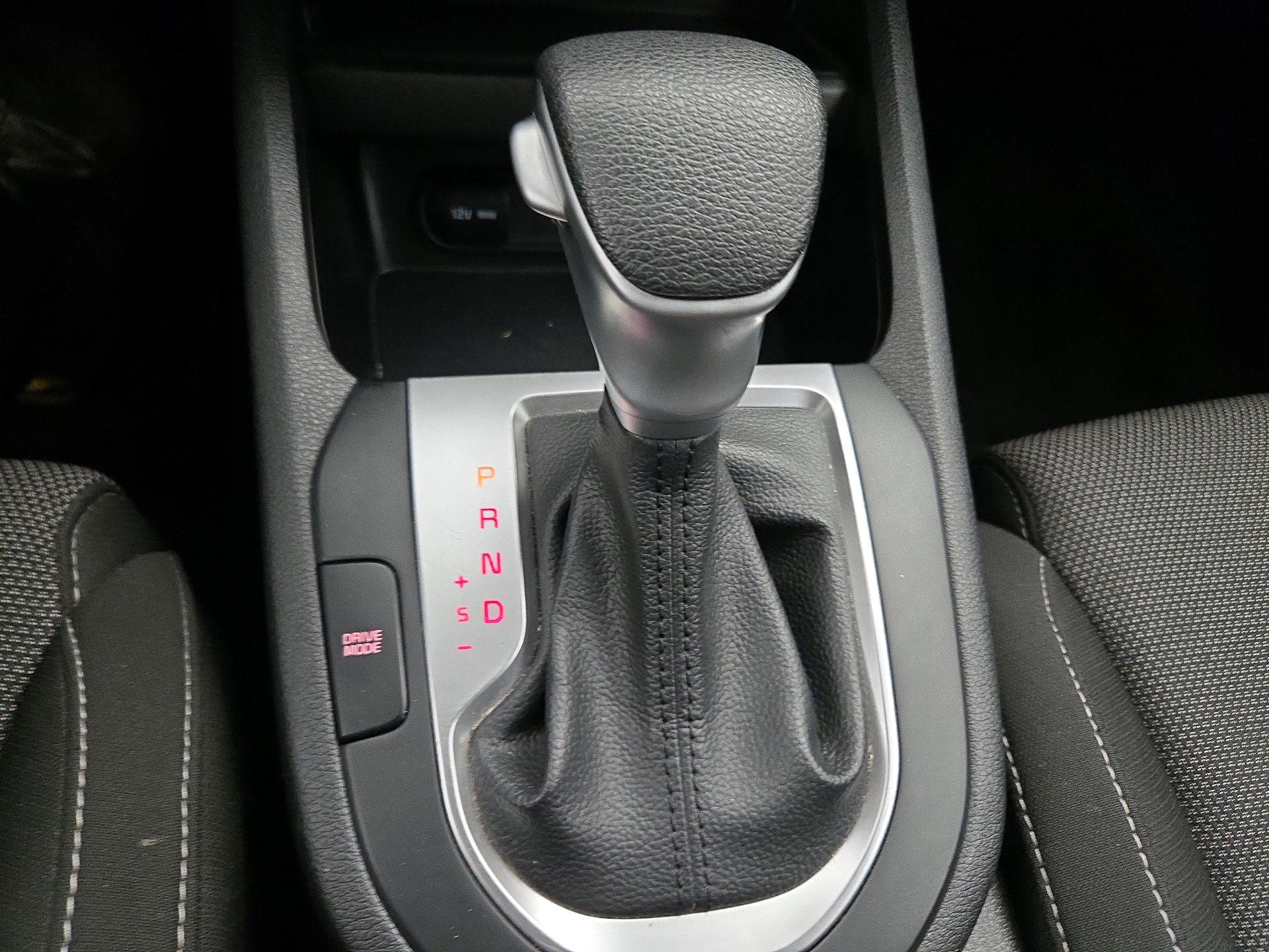 Thumbnail: 2023 Kia Forte - 17