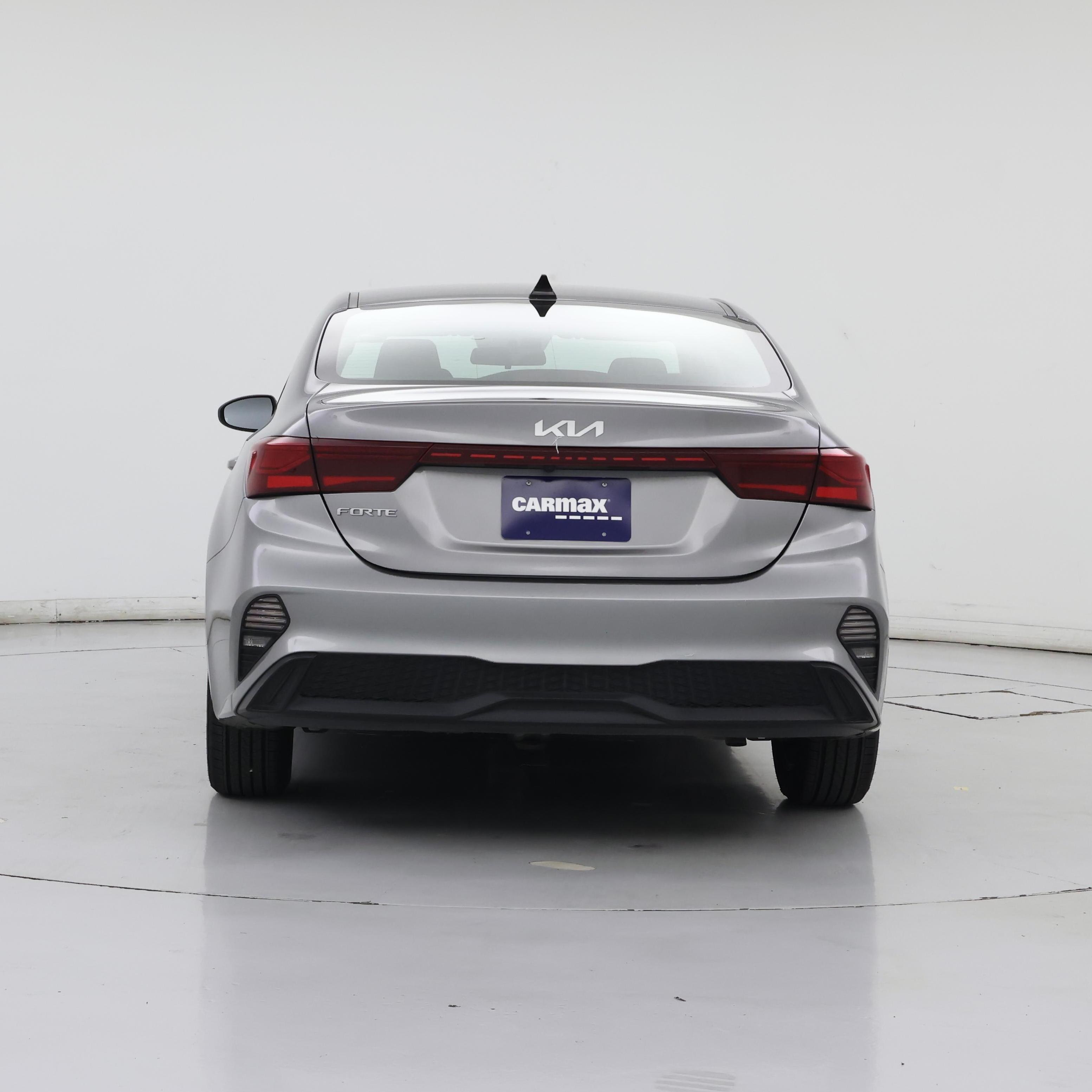 Thumbnail: 2023 Kia Forte - 6