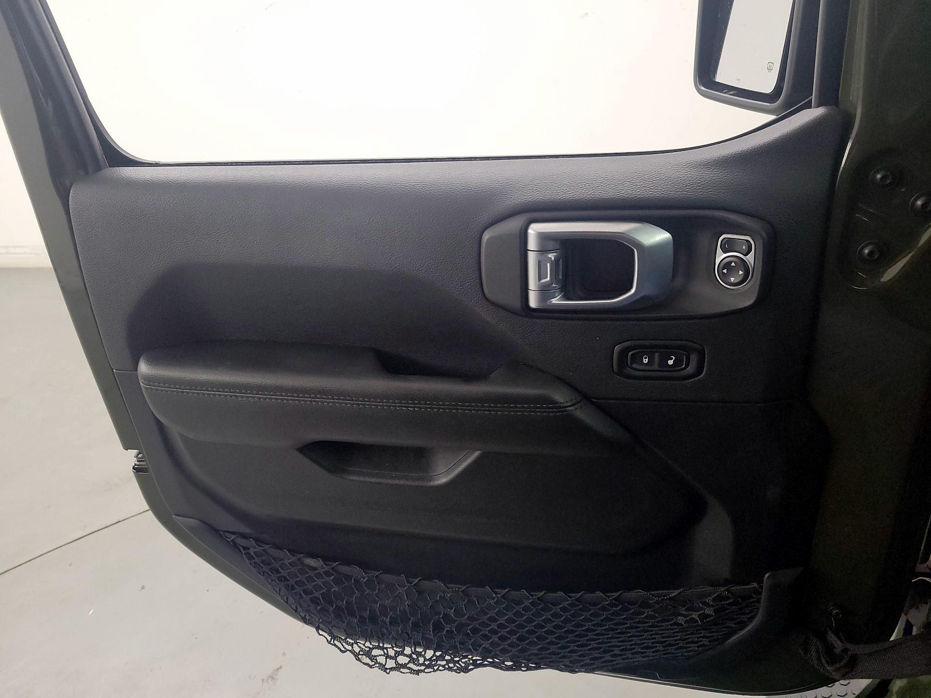 Thumbnail: 2021 Jeep Wrangler - 12