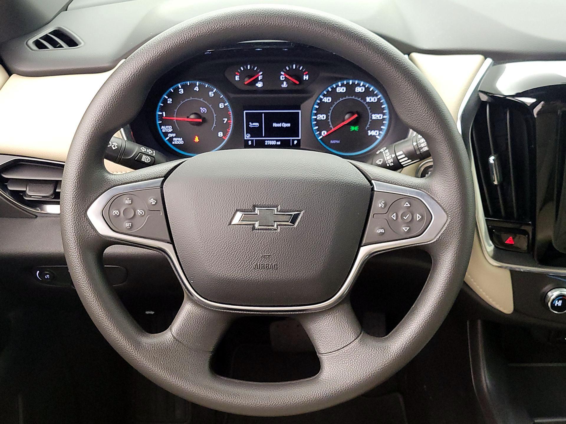 Thumbnail: 2023 Chevrolet Traverse - 10