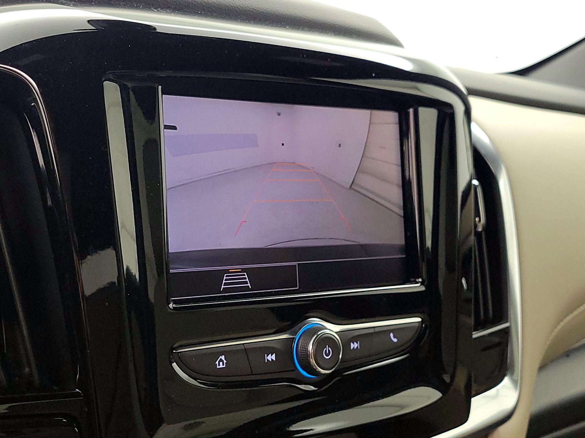 Thumbnail: 2023 Chevrolet Traverse - 14