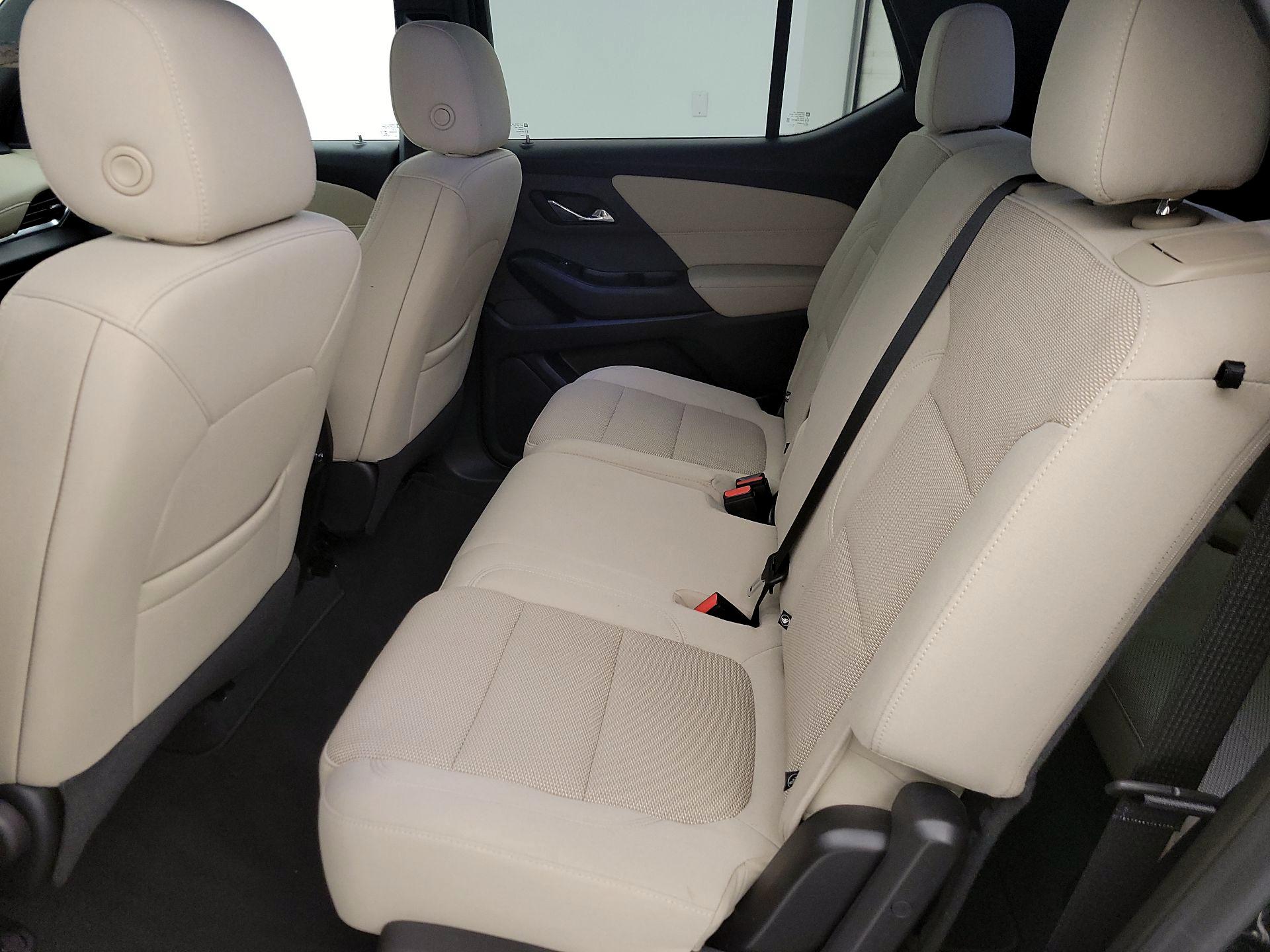 Thumbnail: 2023 Chevrolet Traverse - 19