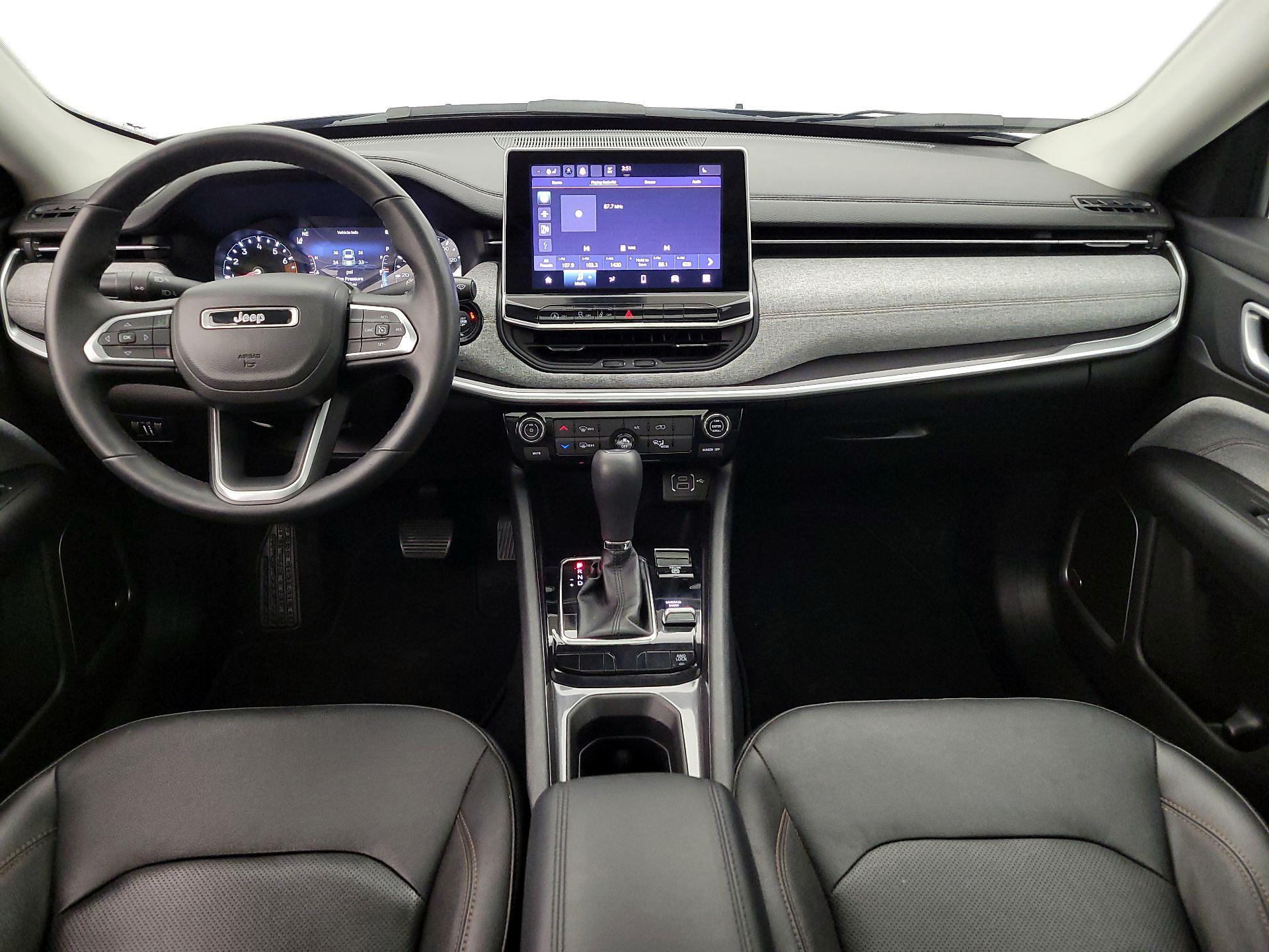 Thumbnail: 2022 Jeep Compass - 9