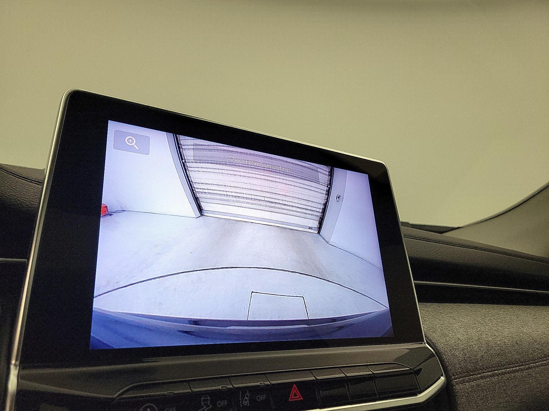 Thumbnail: 2022 Jeep Compass - 14