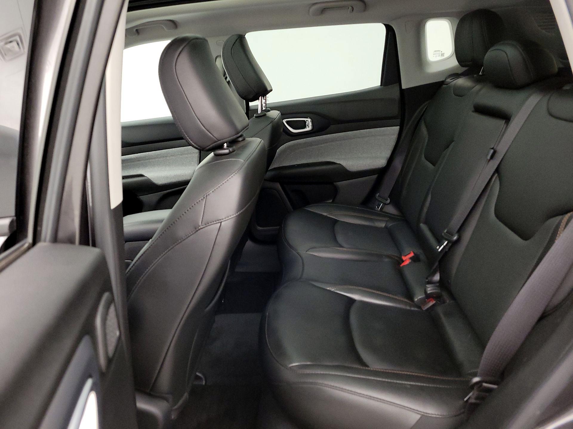 Thumbnail: 2022 Jeep Compass - 20