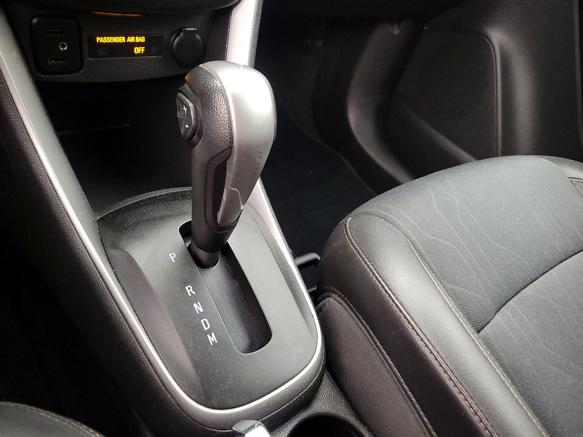 Thumbnail: 2020 Chevrolet Trax - 17