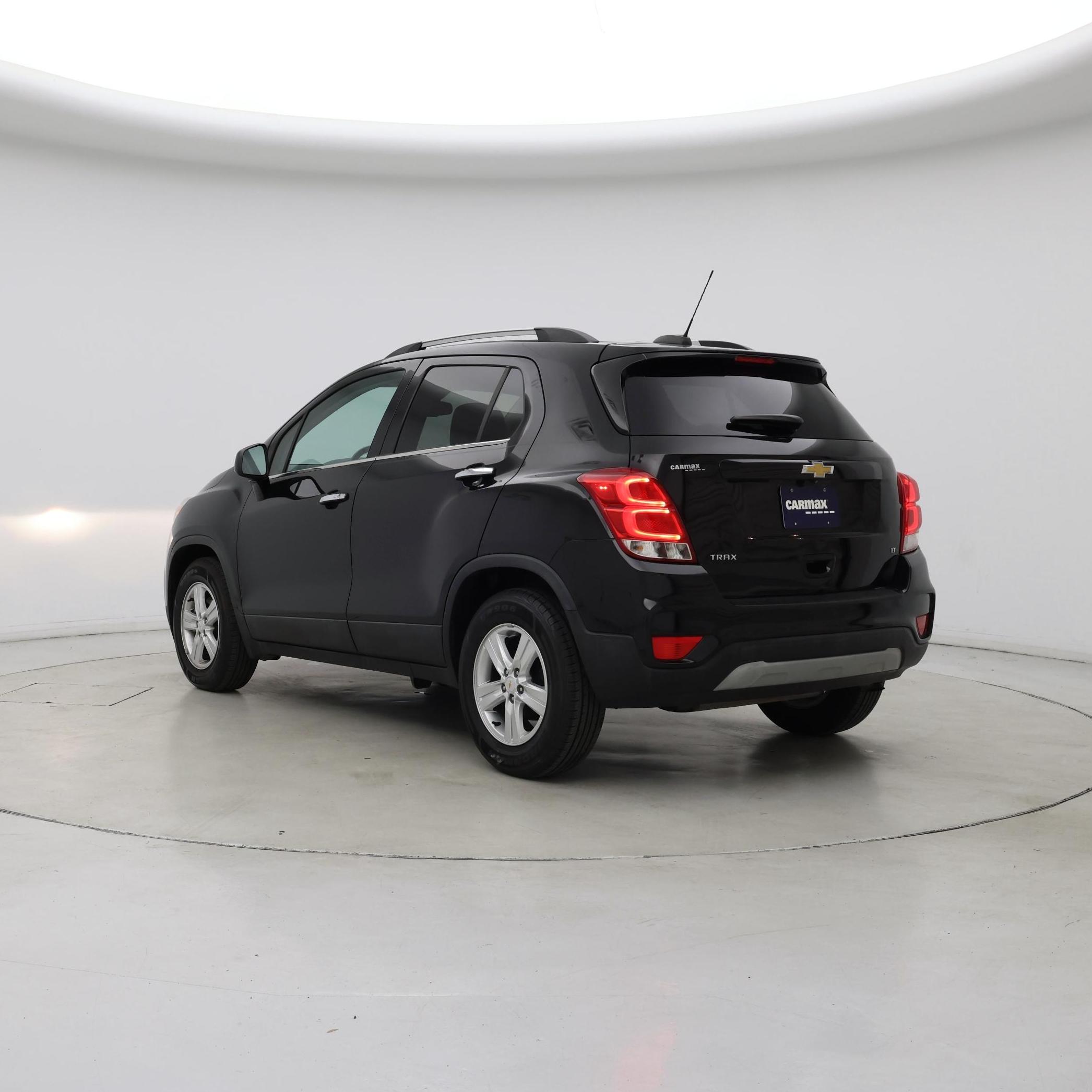 Thumbnail: 2020 Chevrolet Trax - 2