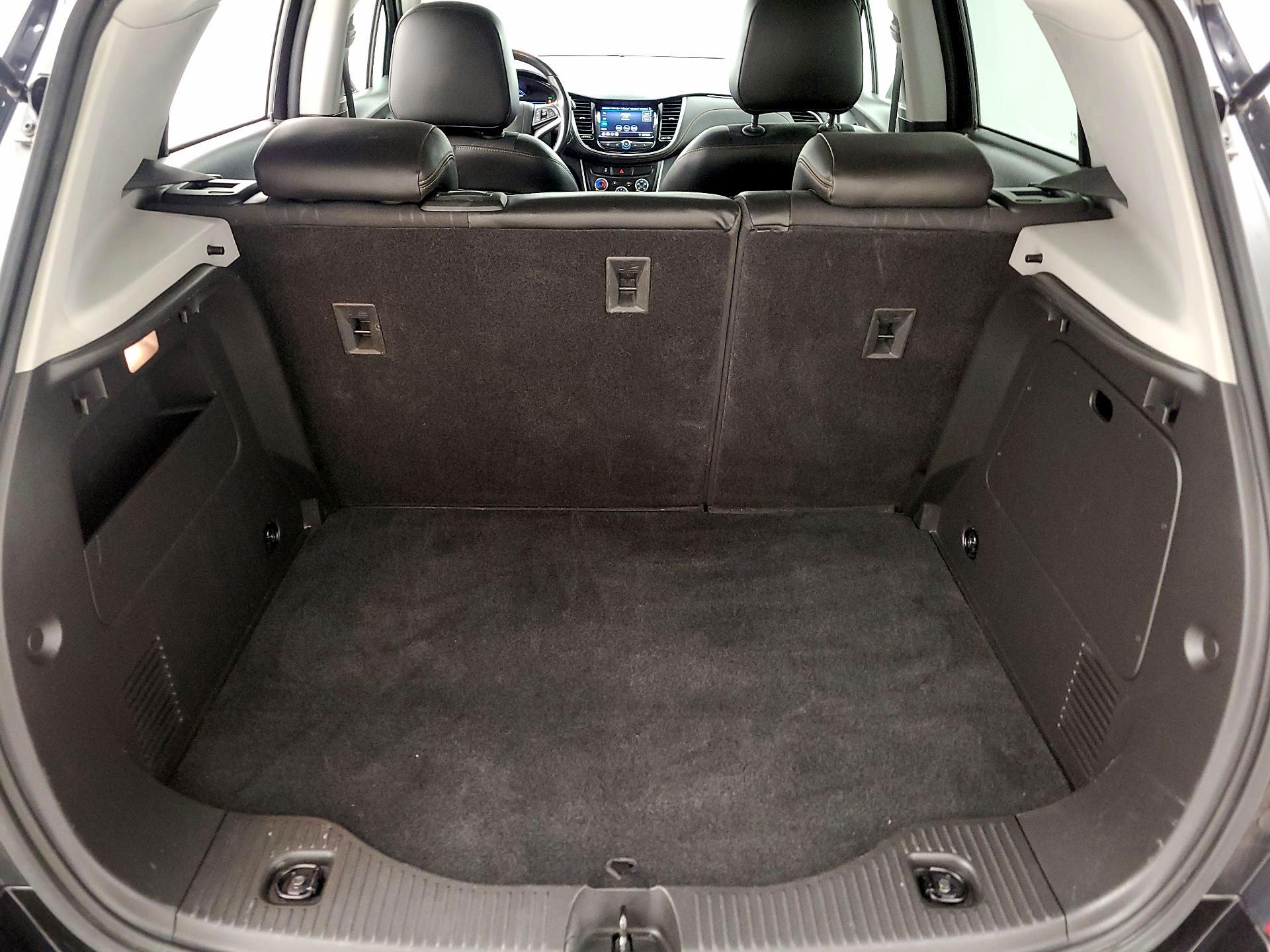 Thumbnail: 2020 Chevrolet Trax - 20