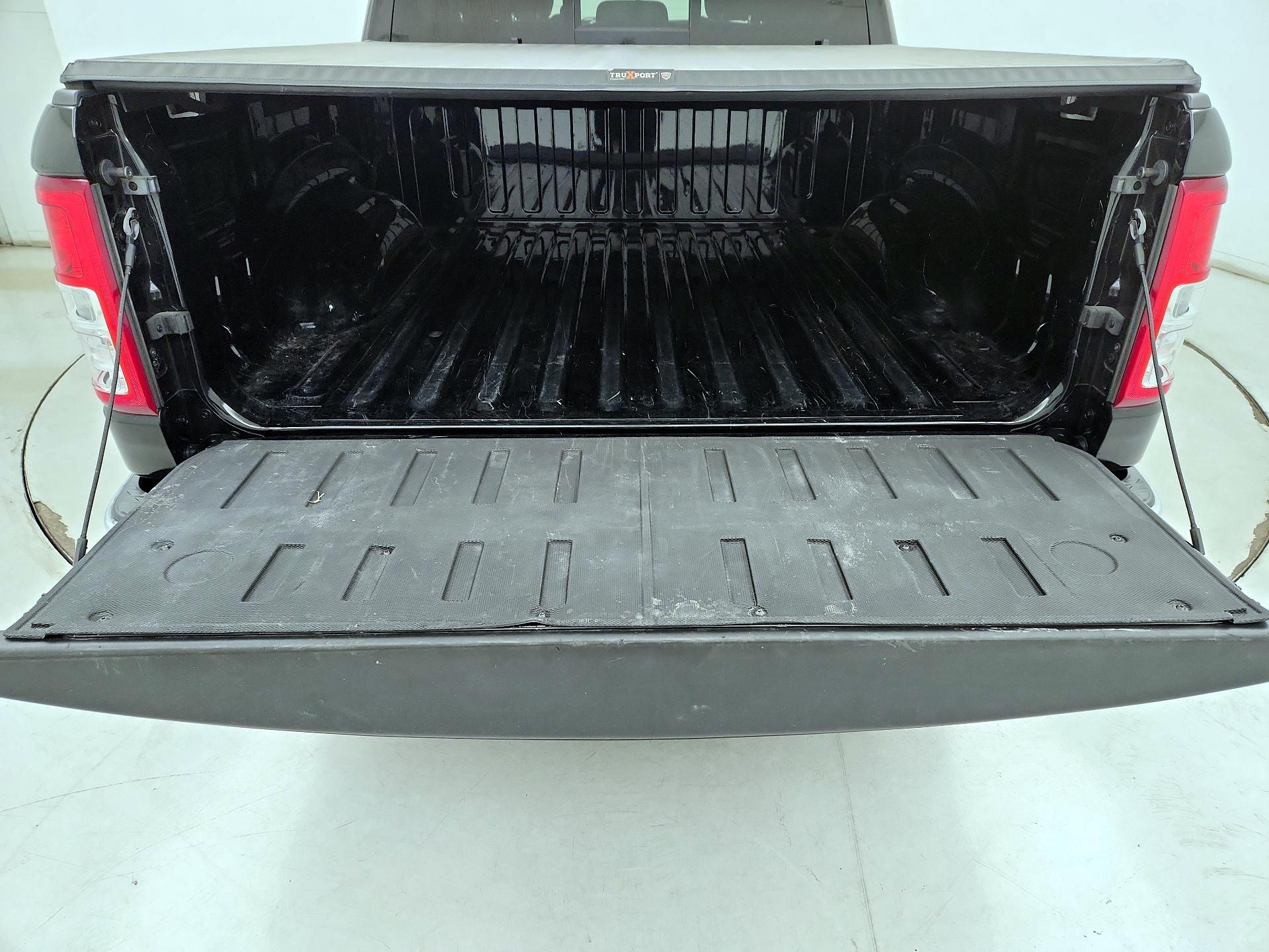 Thumbnail: 2022 RAM 1500 - 20