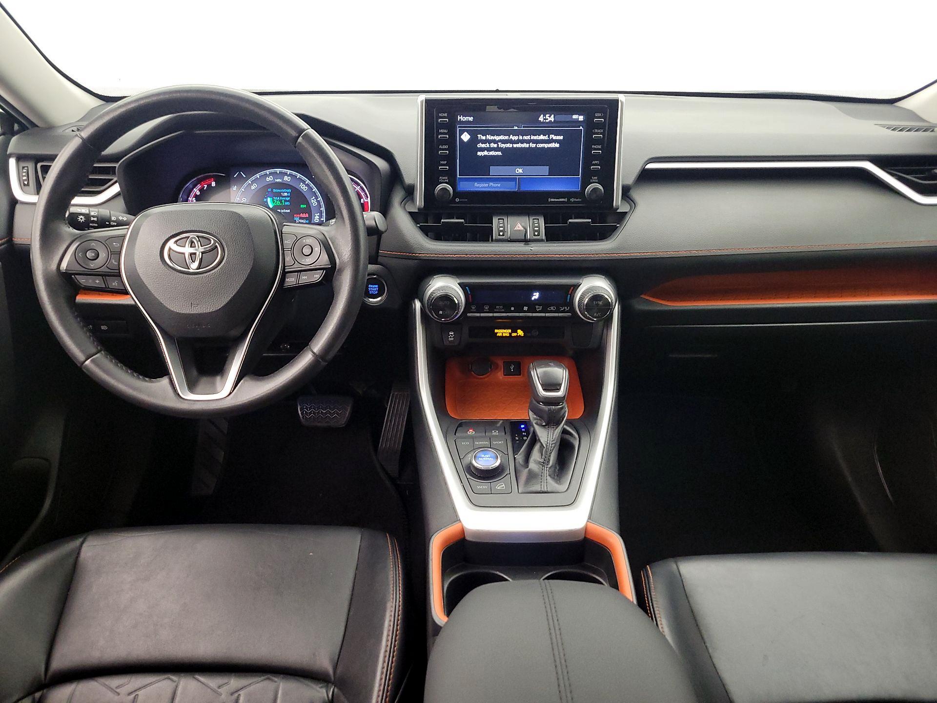 Thumbnail: 2021 Toyota RAV4 - 9