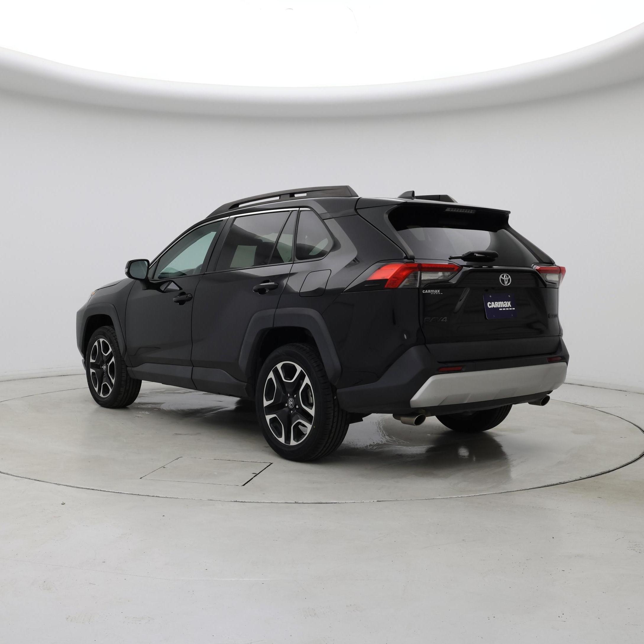 Thumbnail: 2021 Toyota RAV4 - 2