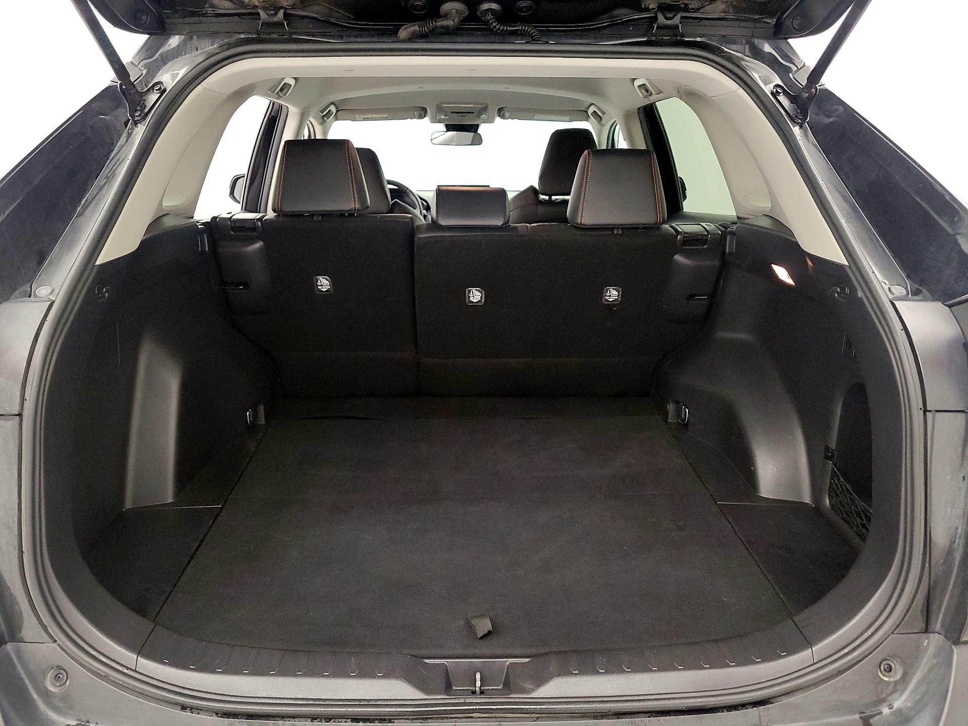 Thumbnail: 2021 Toyota RAV4 - 20