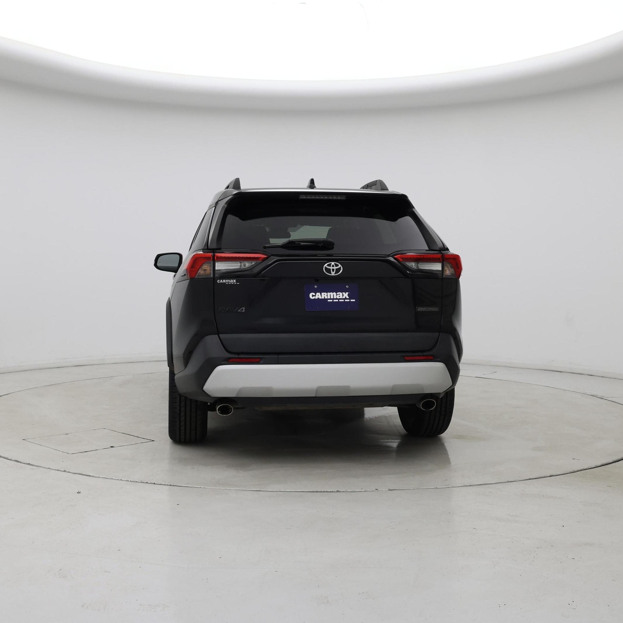 Thumbnail: 2021 Toyota RAV4 - 6