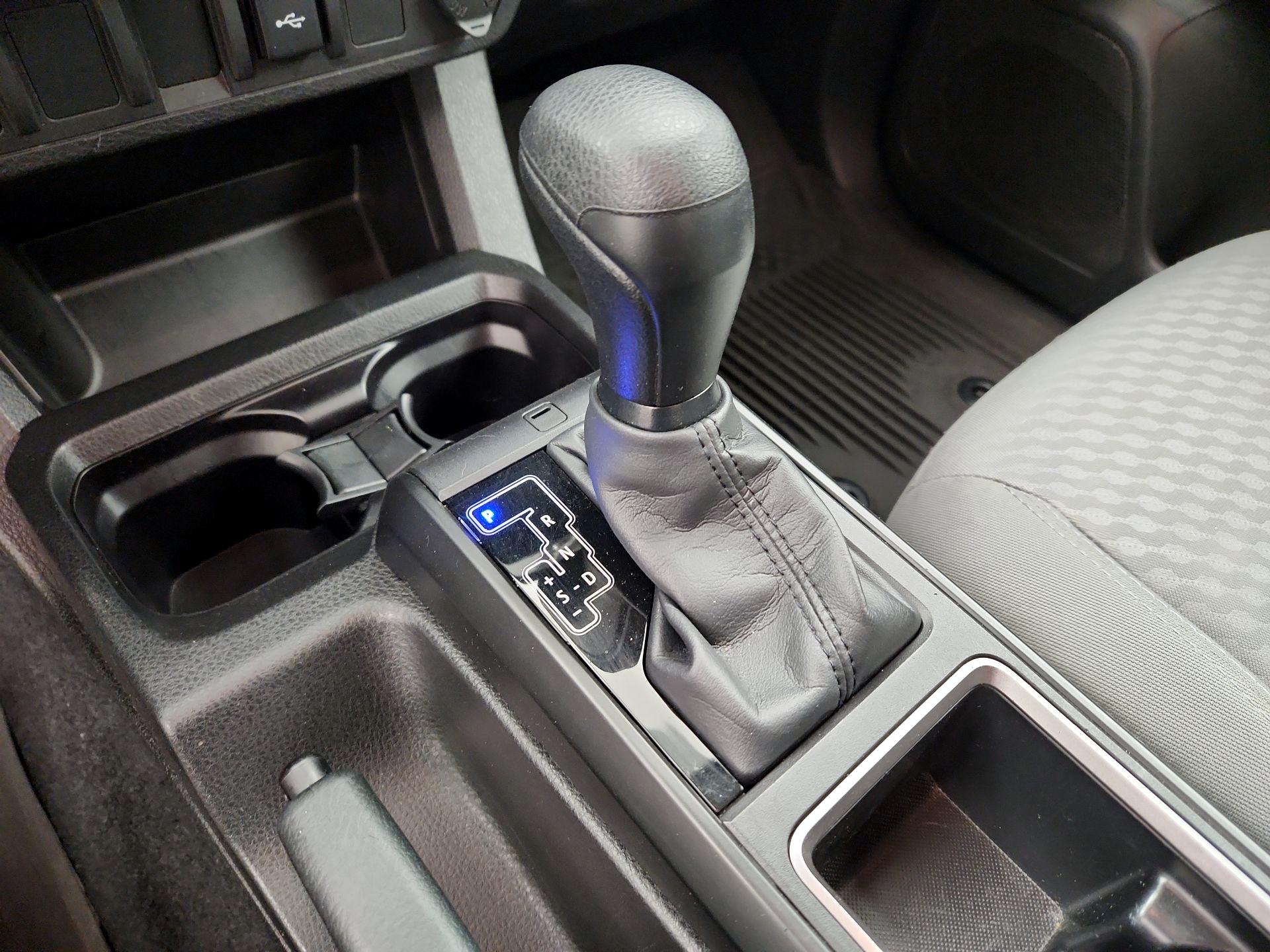 Thumbnail: 2022 Toyota Tacoma - 17