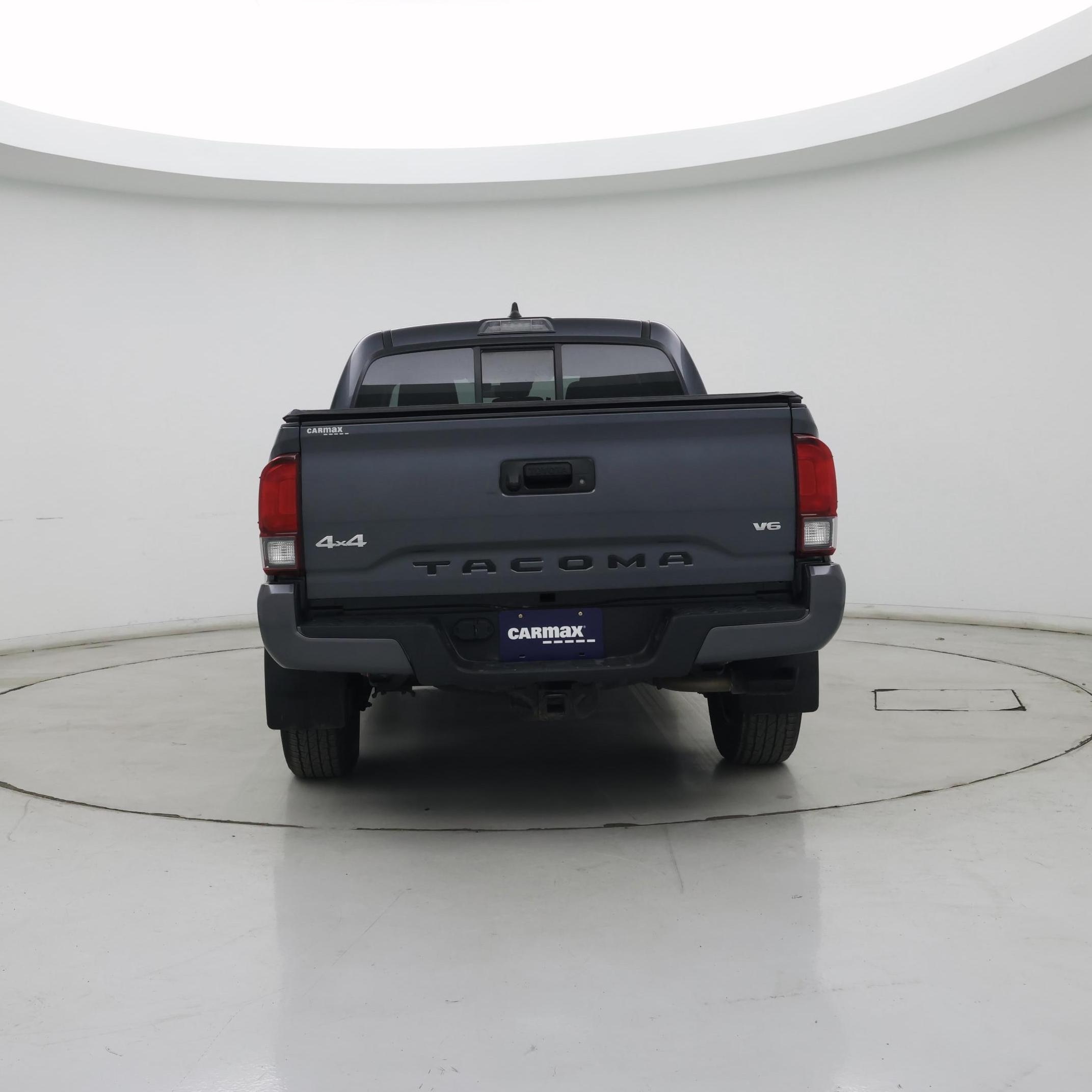 Thumbnail: 2022 Toyota Tacoma - 6