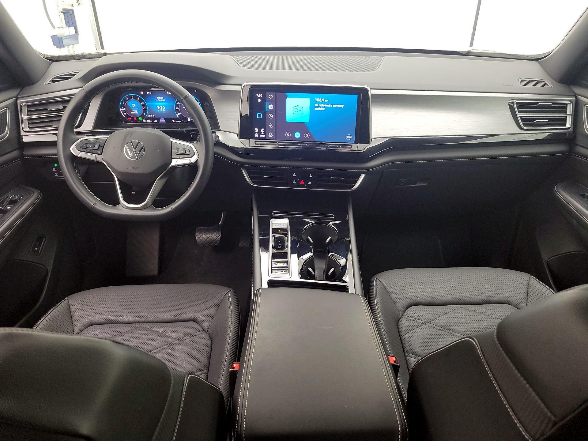 Thumbnail: 2024 Volkswagen Atlas - 9