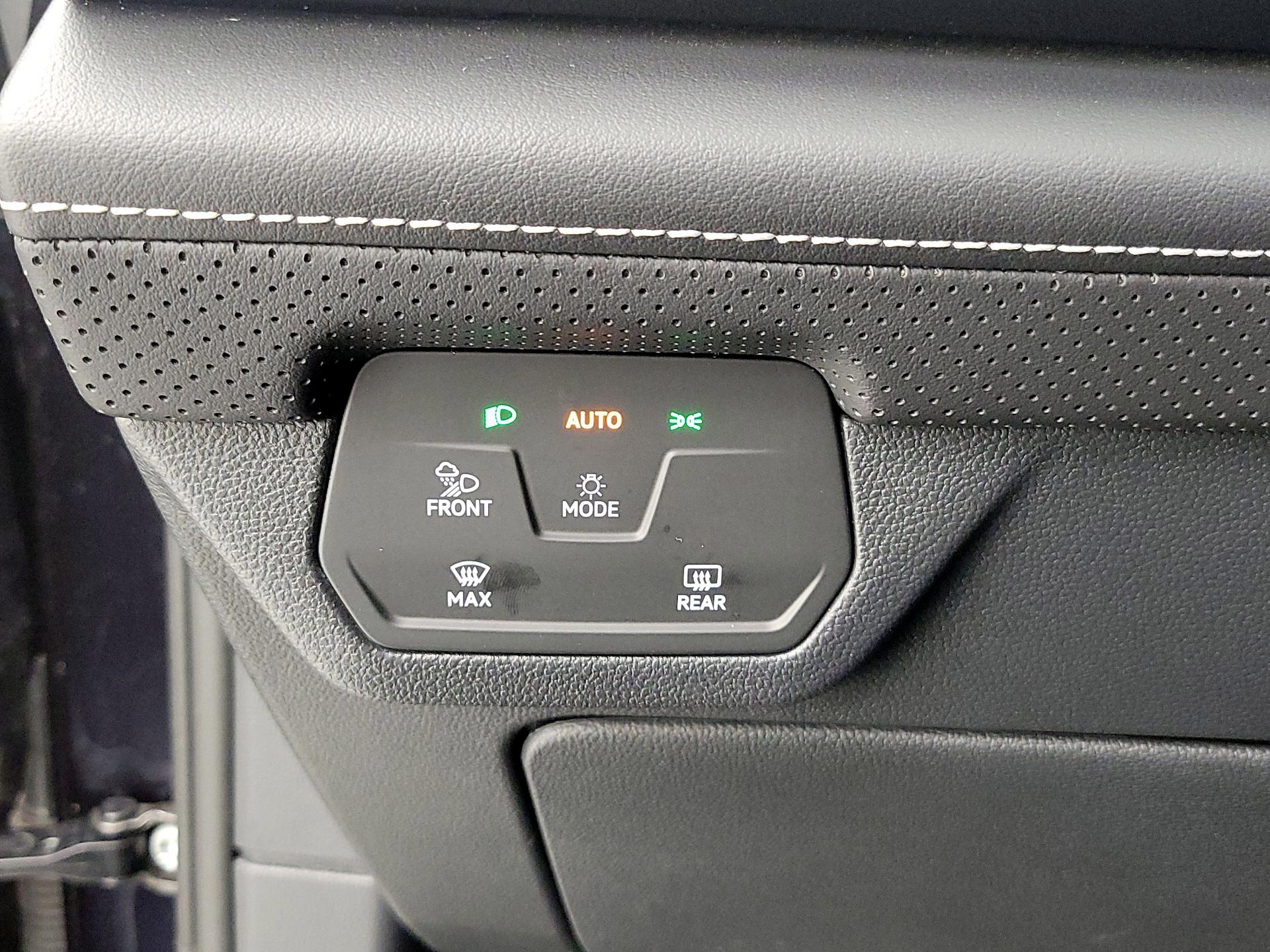 Thumbnail: 2024 Volkswagen Atlas - 13